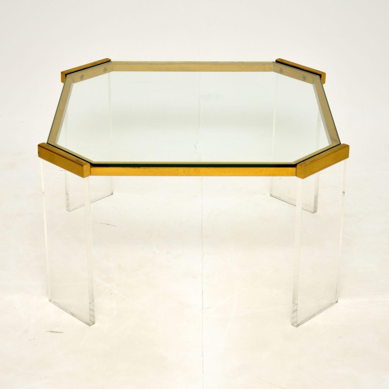 1970's French Brass & Acrylic Coffee Table In Good Condition For Sale In London, GB