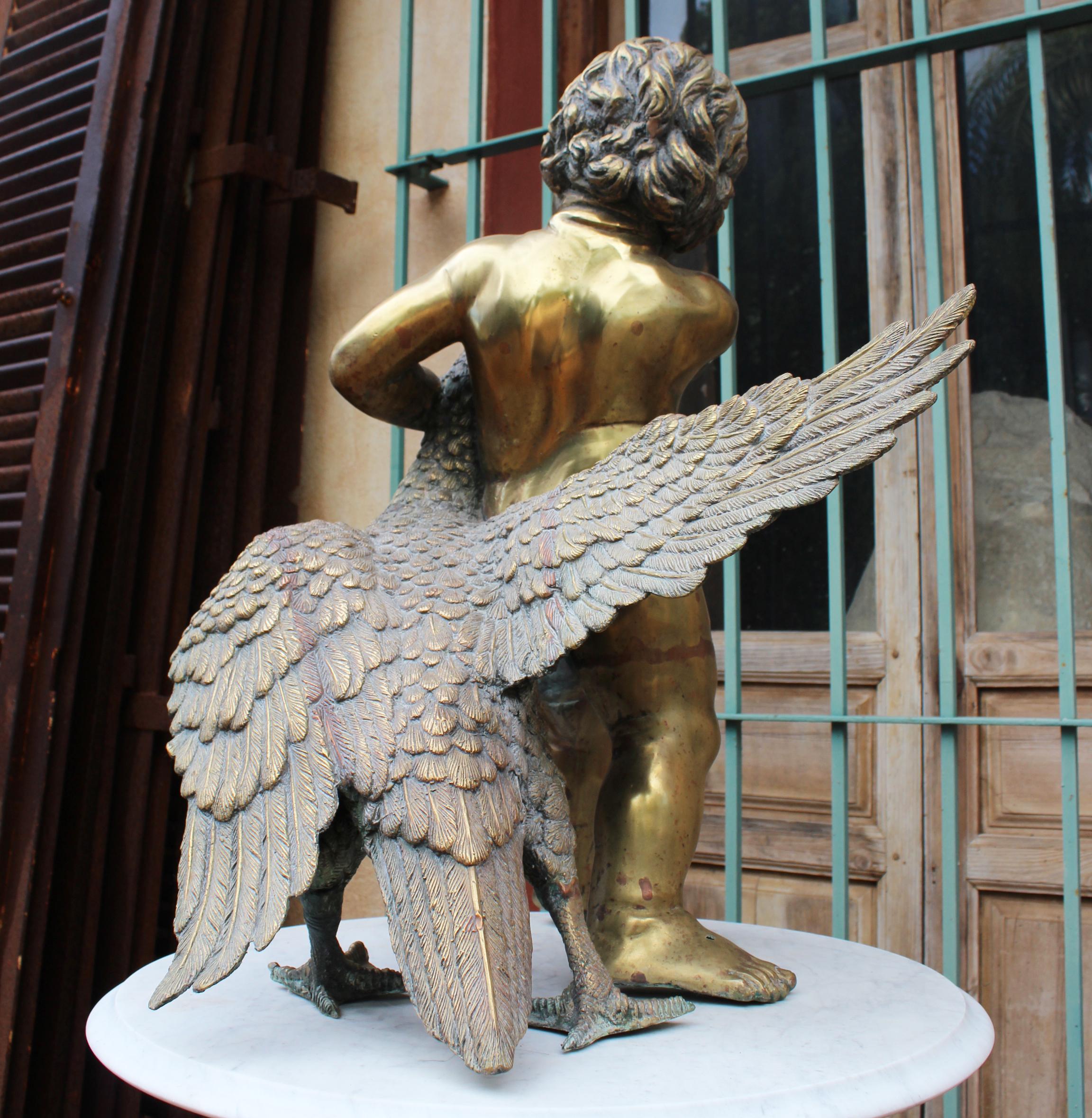 Französische Bronzeskulptur eines Brunnens aus den 1970er Jahren mit Putte und Ente im Angebot 8