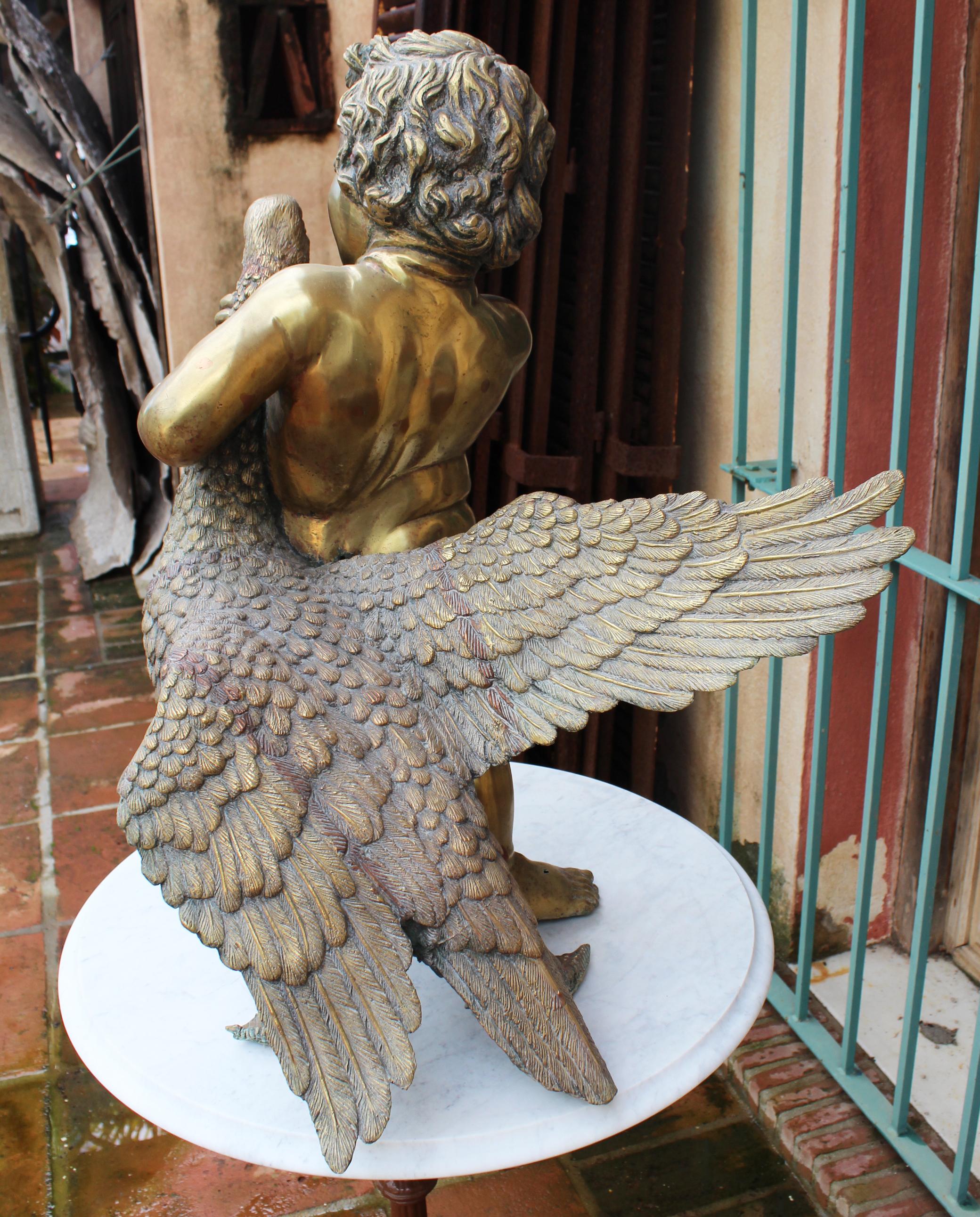 Französische Bronzeskulptur eines Brunnens aus den 1970er Jahren mit Putte und Ente im Angebot 4