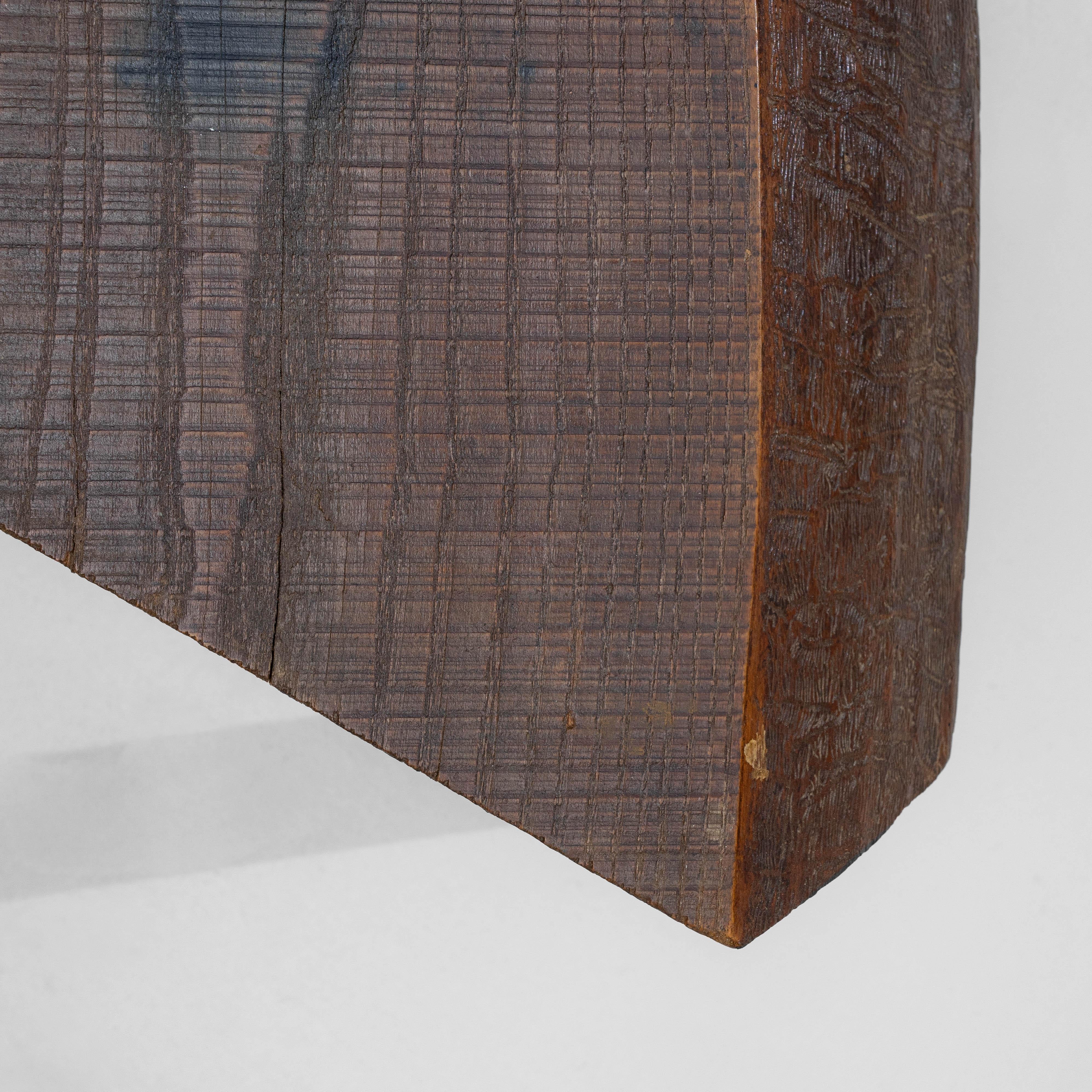 1970s French Brutalist Wooden Stool im Angebot 3