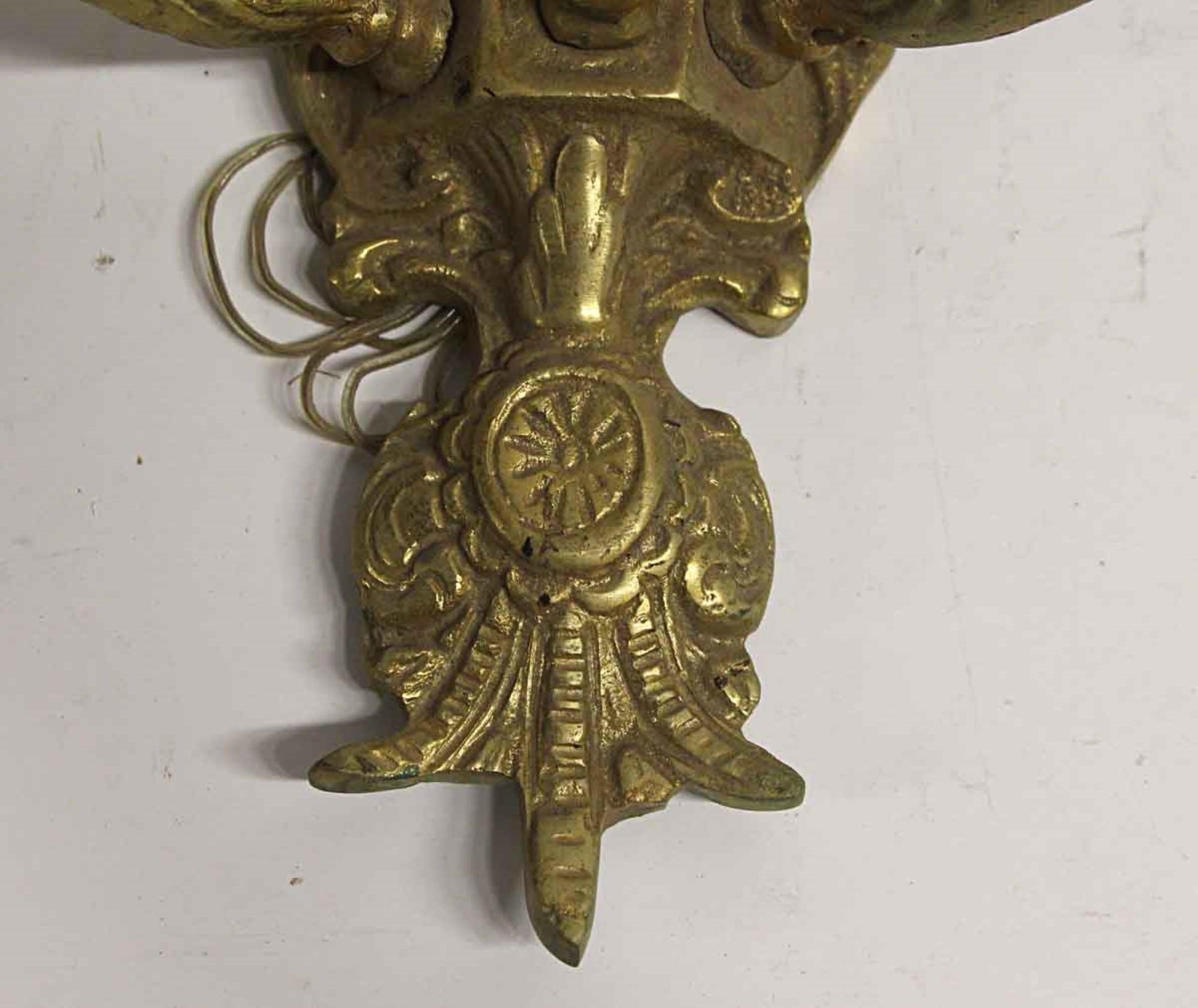 1970s Pair French Cast Brass Wall Sconce 3 Arm Foliage For Sale 1