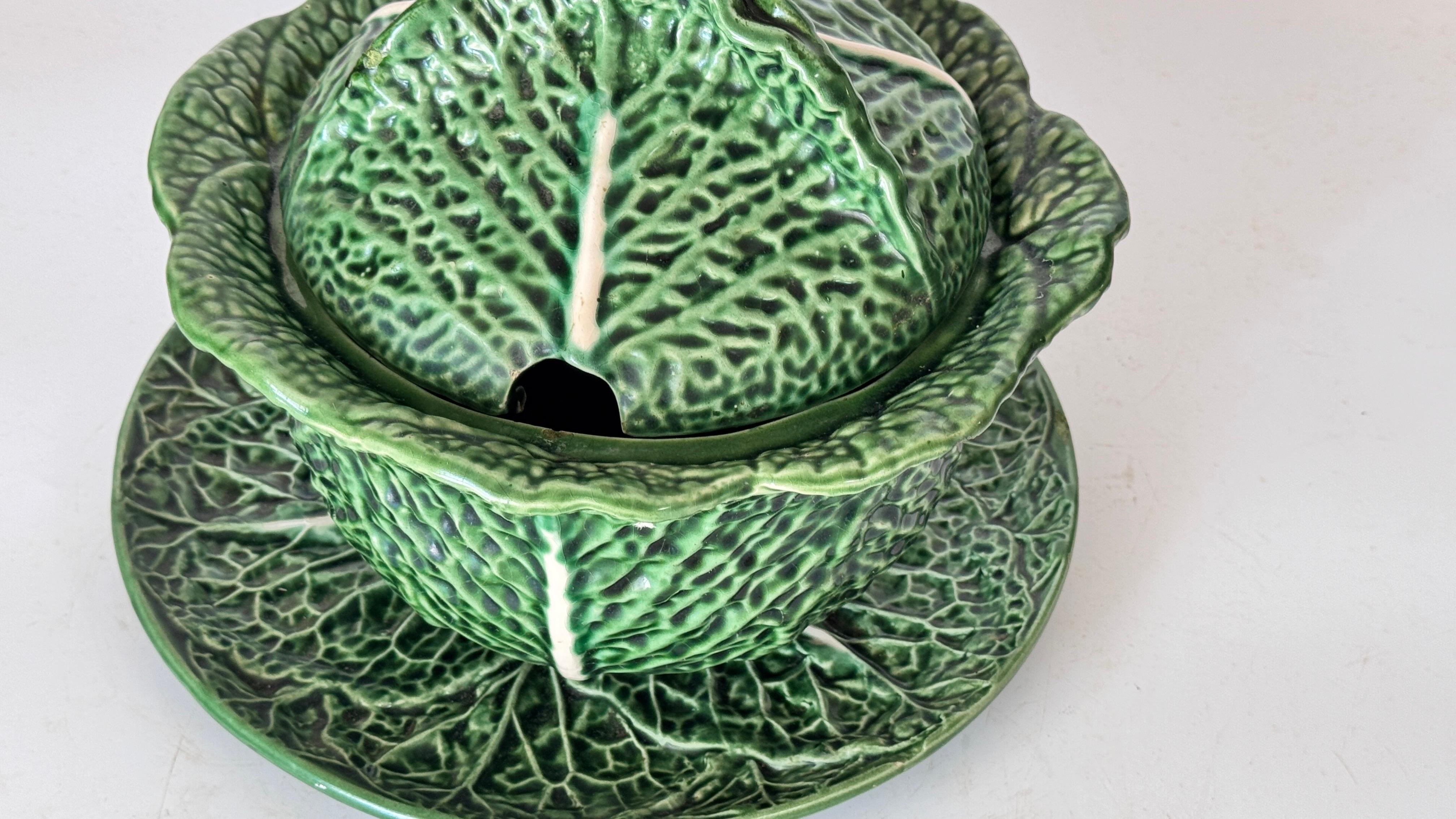Soupière chou-fleur des années 1970 avec couvercle et base assortie en vente 9