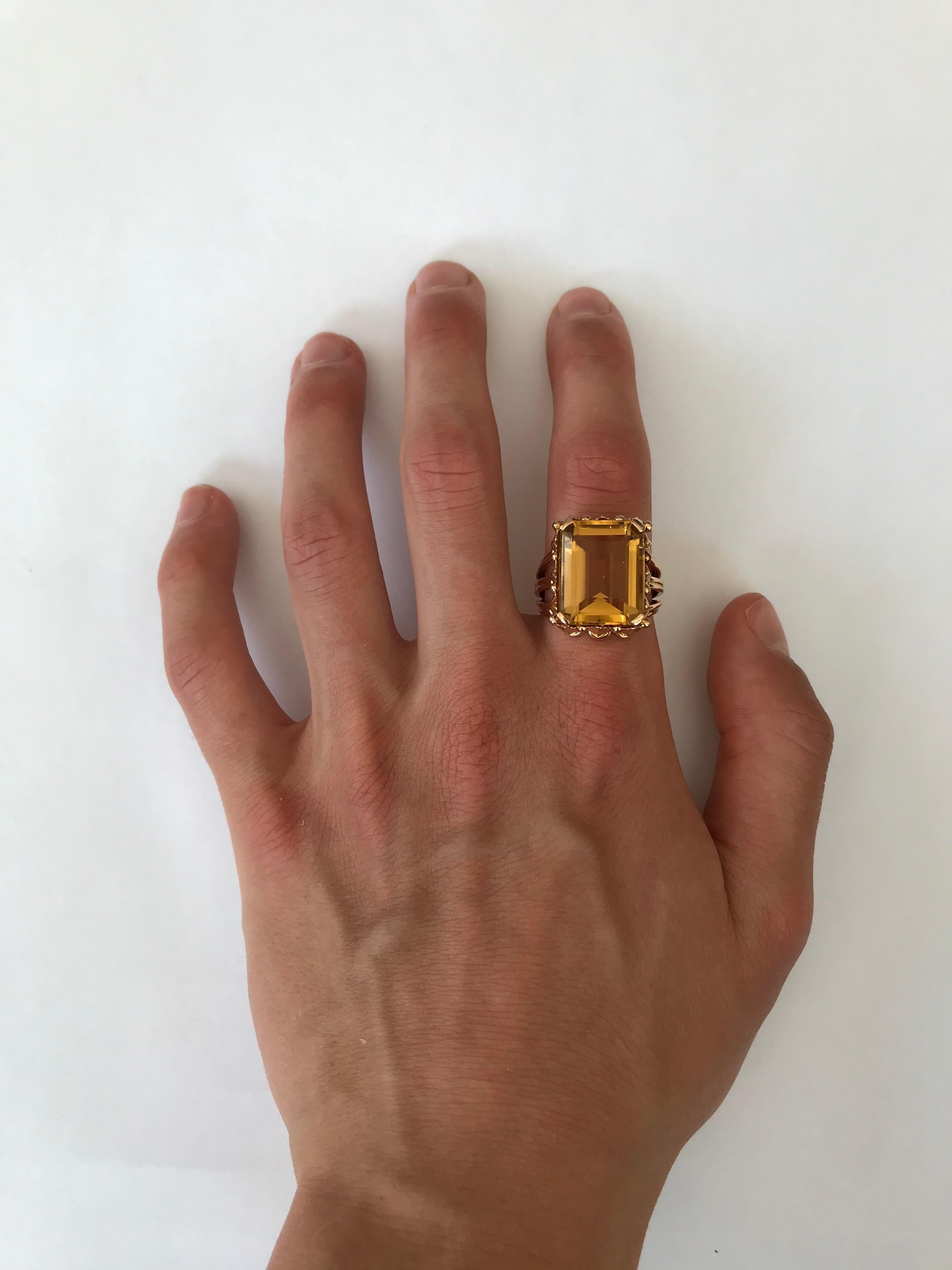 1970s French Citrine 18k Gold Cocktail Ring, Paris 2