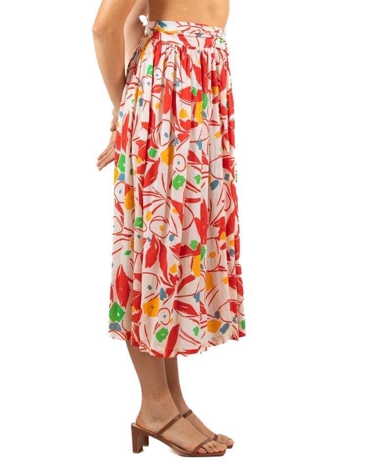 Women's 1970S French Connection Red & White Rayon Tropical Print Skirt For Sale