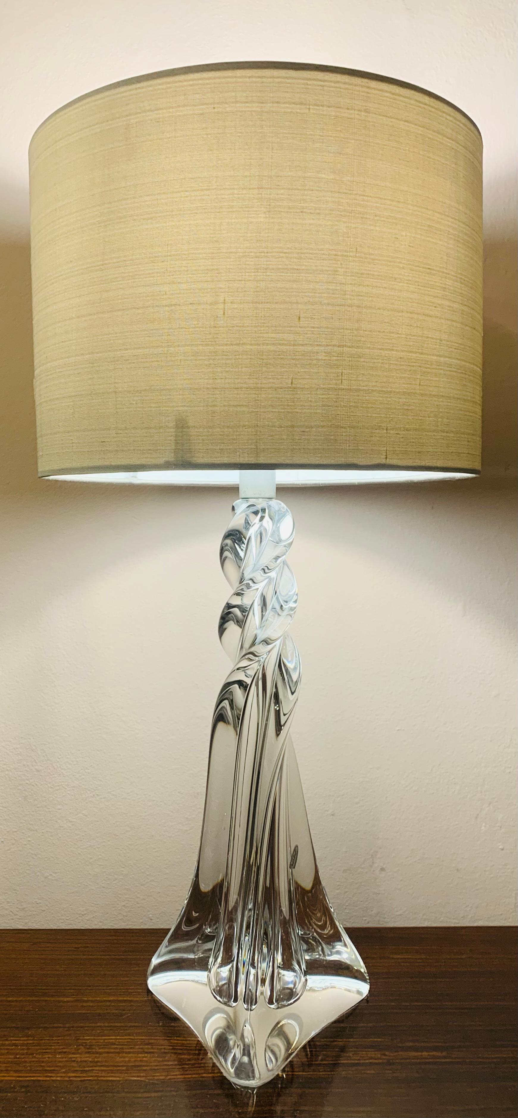 Mid-Century Modern 1970s French Cristal D’Arques Twisted Crystal & Chrome Glass Table Lamp