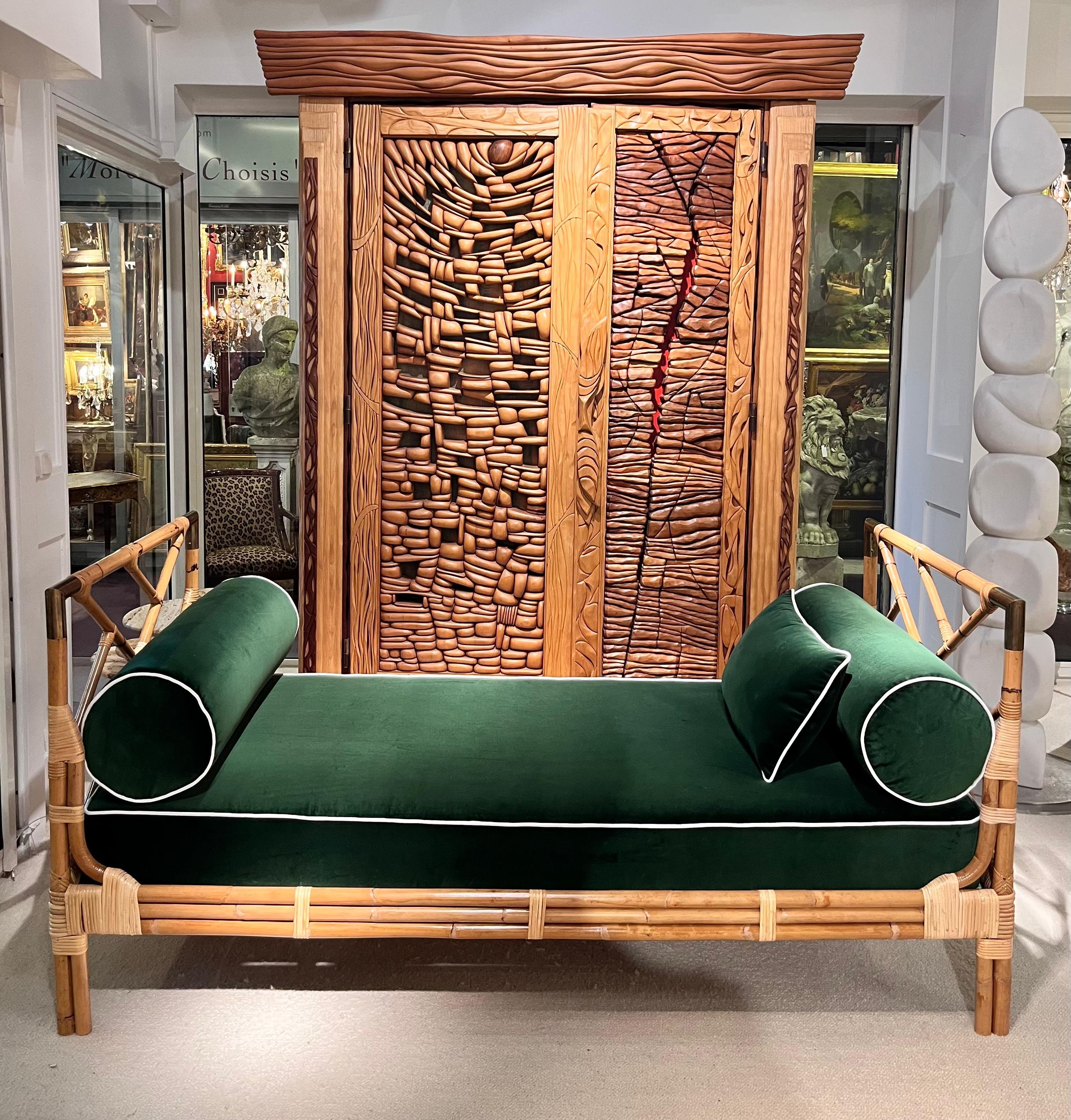 1970s French Daybed: Bamboo, Brass, and Green Velvet Fabric For Sale 7