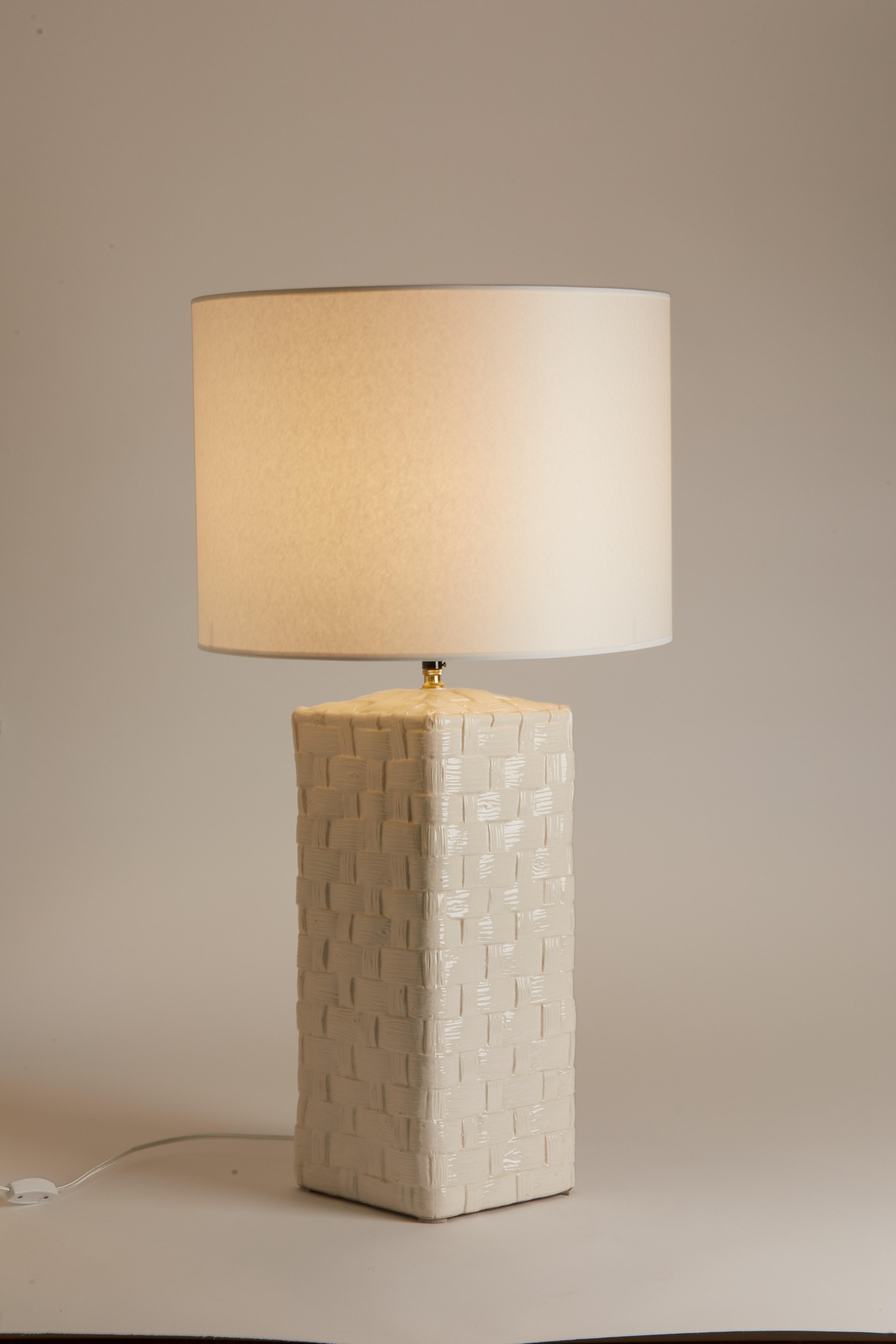 1970s French table lamp
White Ceramic Faux Basket Weave Rectangle Base.
