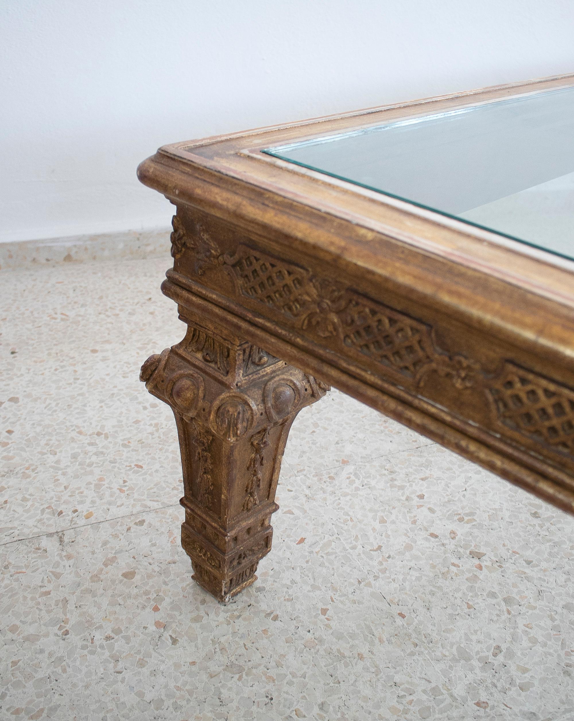 1970s French Giltwood Coffee Table w/ Glass Top For Sale 3