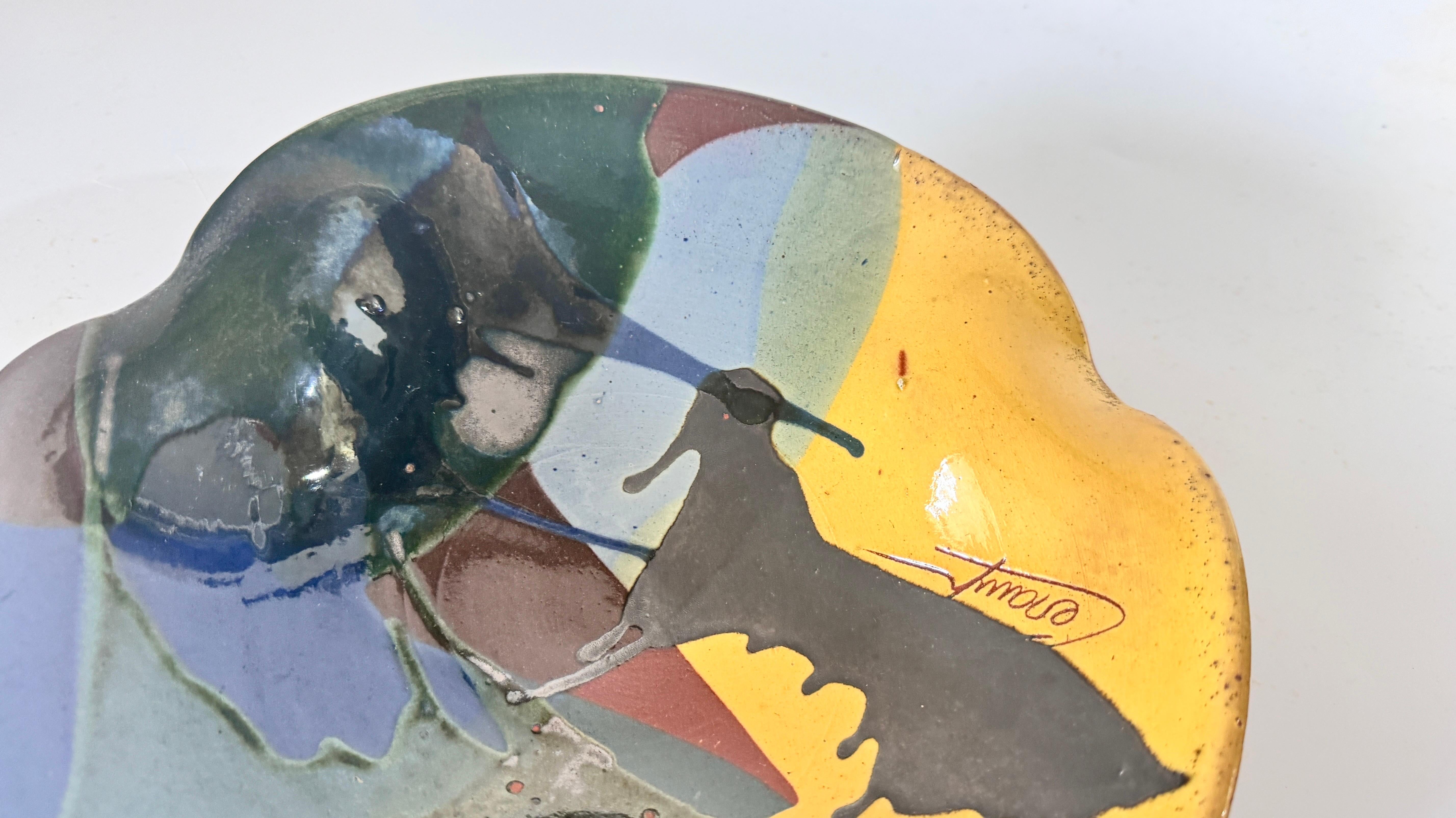 1970s French Glazed Pottery Platter with Bull Motif, Vibrant Southern Colors For Sale 5