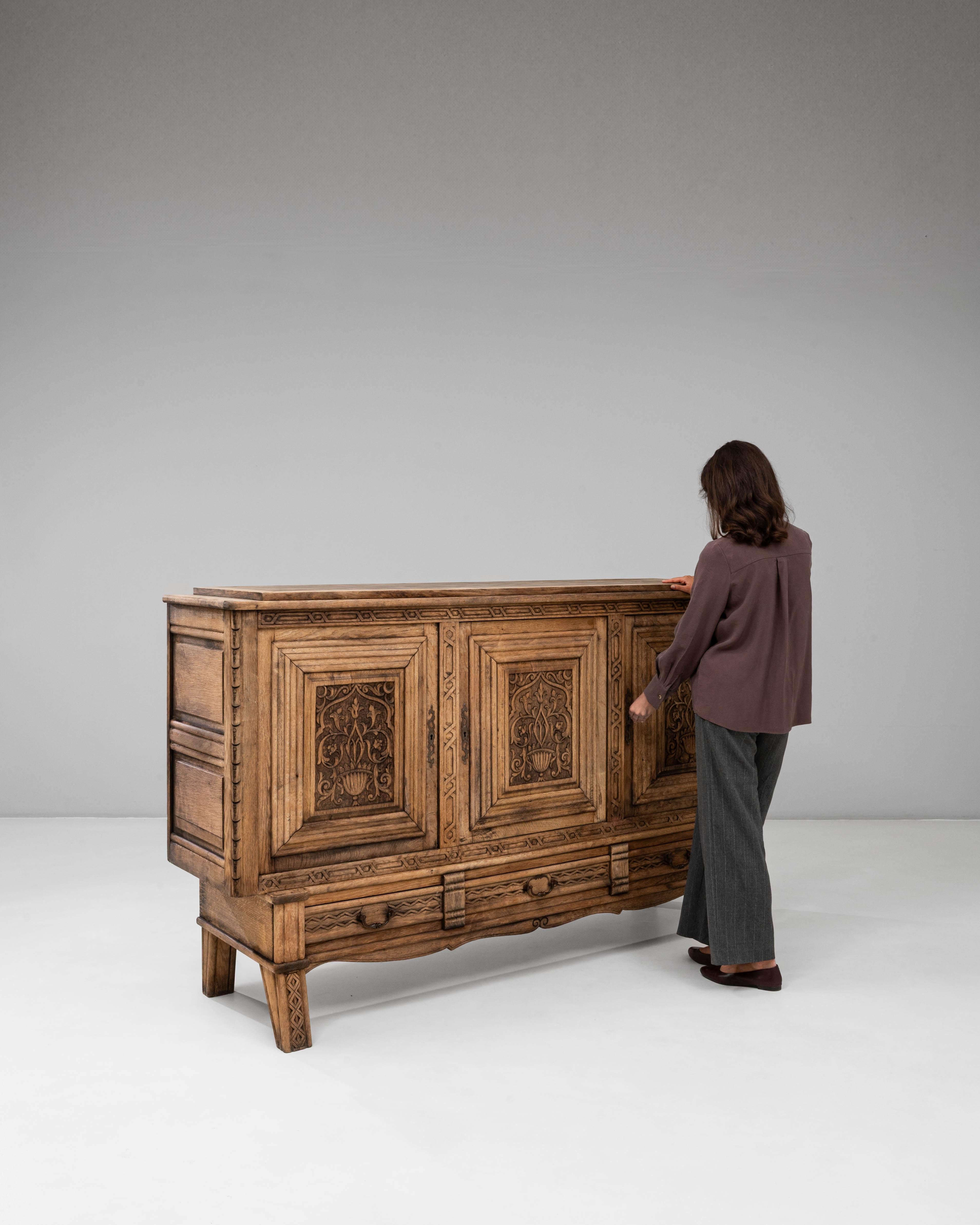 1970s French Gothic Revival Carved Oak Sideboard For Sale 4