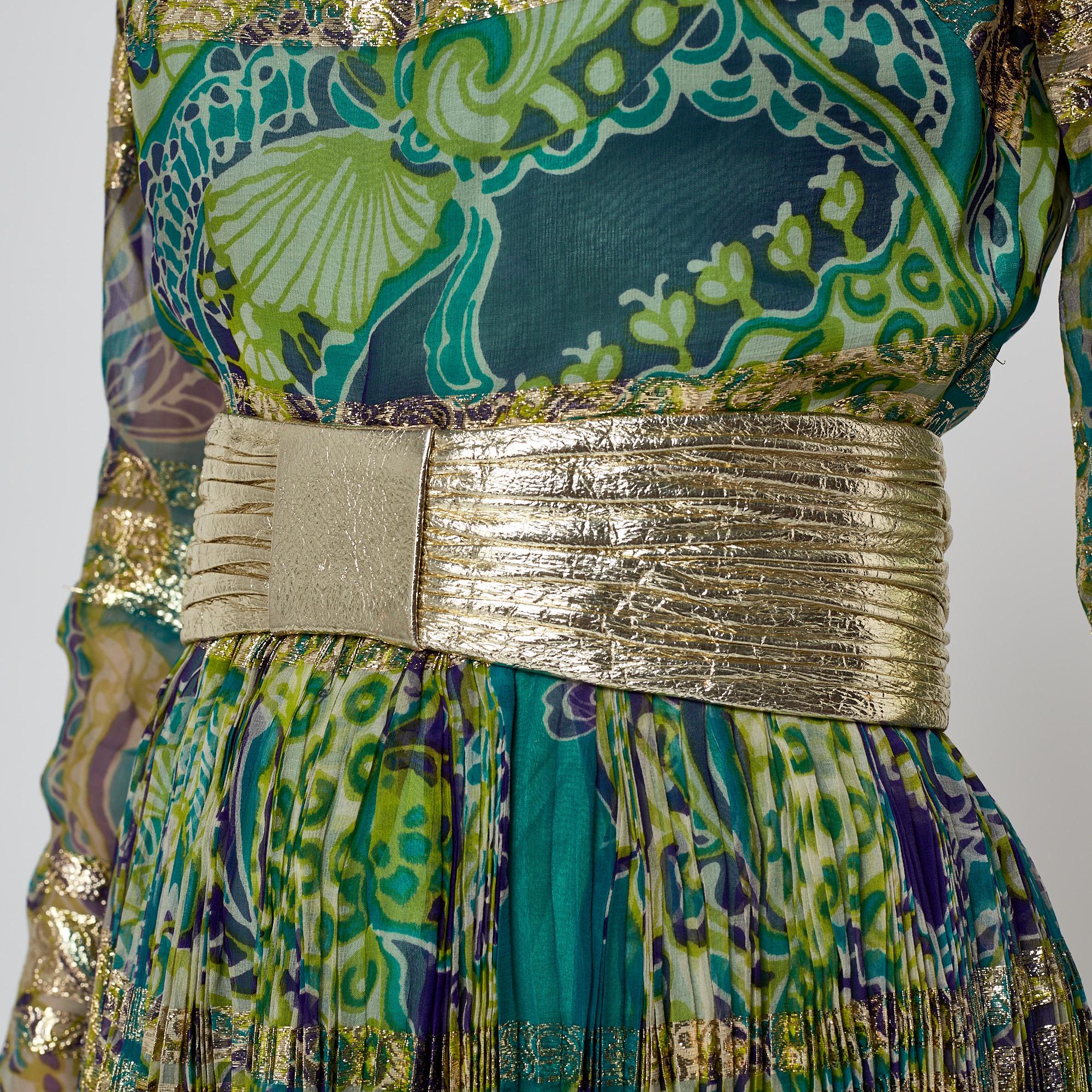 Donna Cintura con increspatura in oro Haute Couture francese degli anni '70 in vendita
