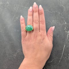 1970's French Jade 18 Karat Yellow Gold Vintage Gemstone Ring