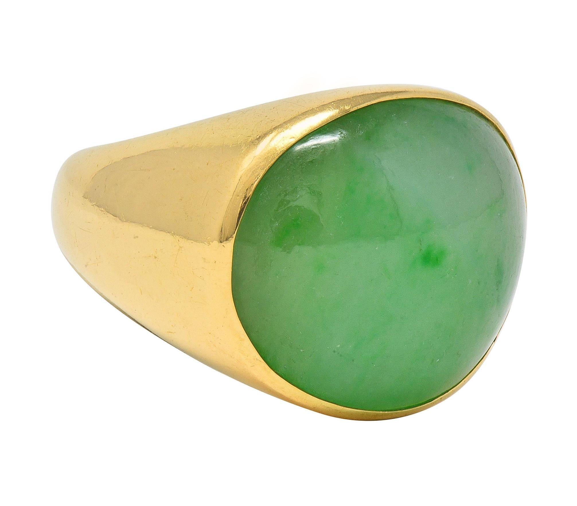Cabochon 1970's French Jade 18 Karat Yellow Gold Vintage Gemstone Ring For Sale