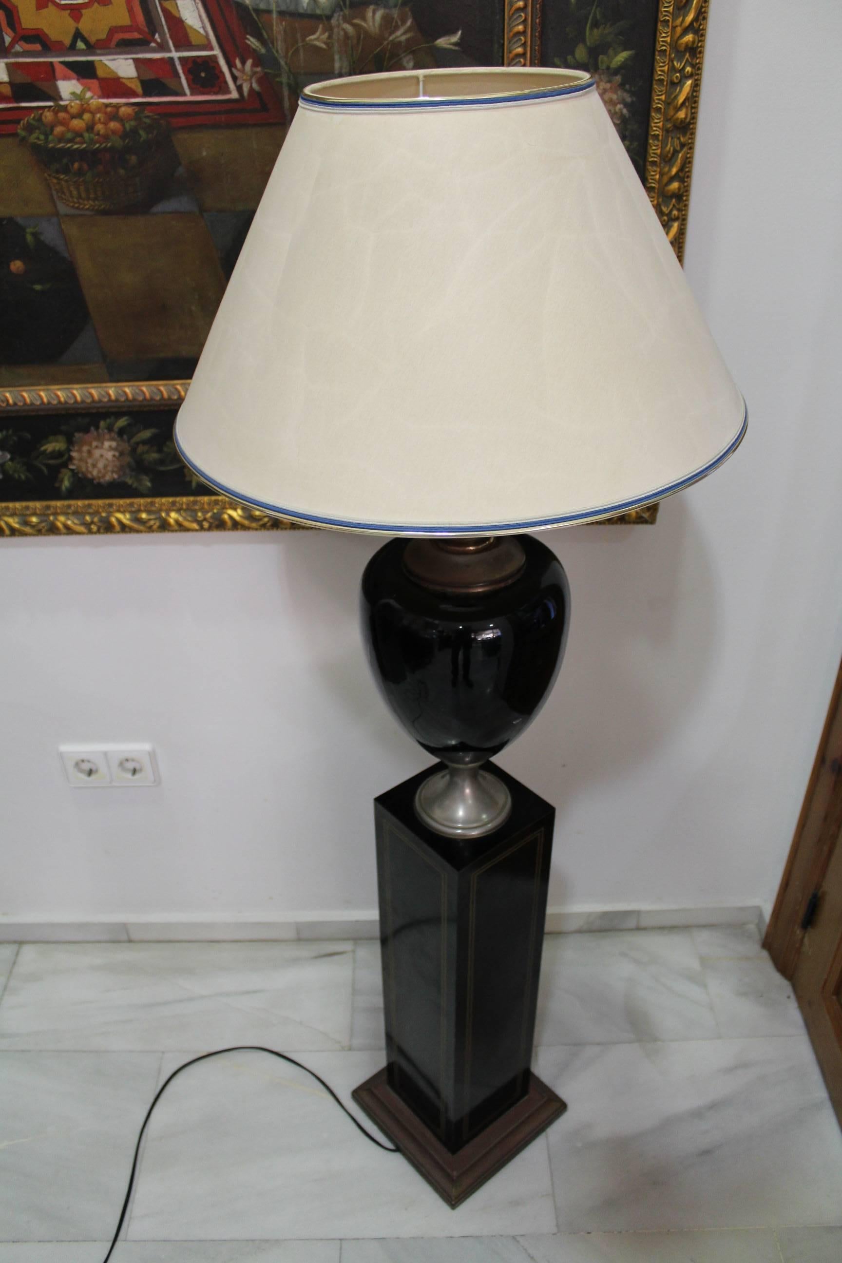 Lámpara francesa de los años 70 firmada por Le Dauphin Lighting Francés en venta