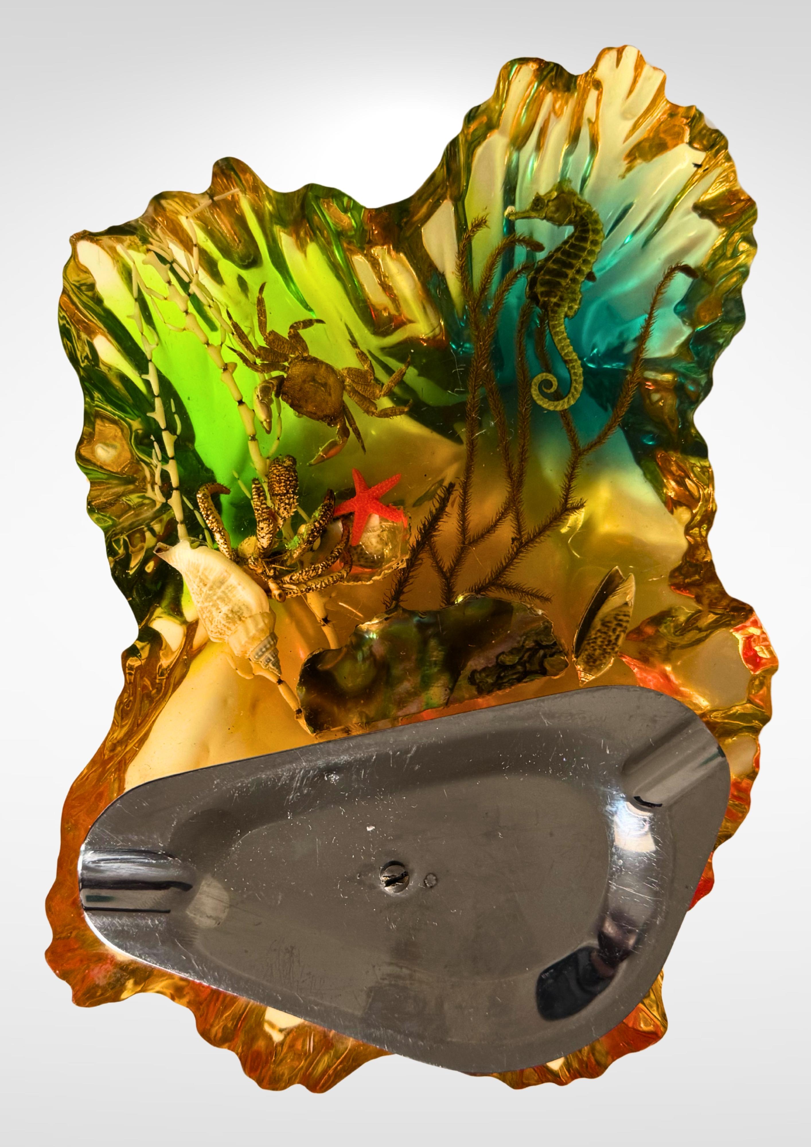 Mid-Century Modern 1970s French Lucite Aquarium Ashtray For Sale