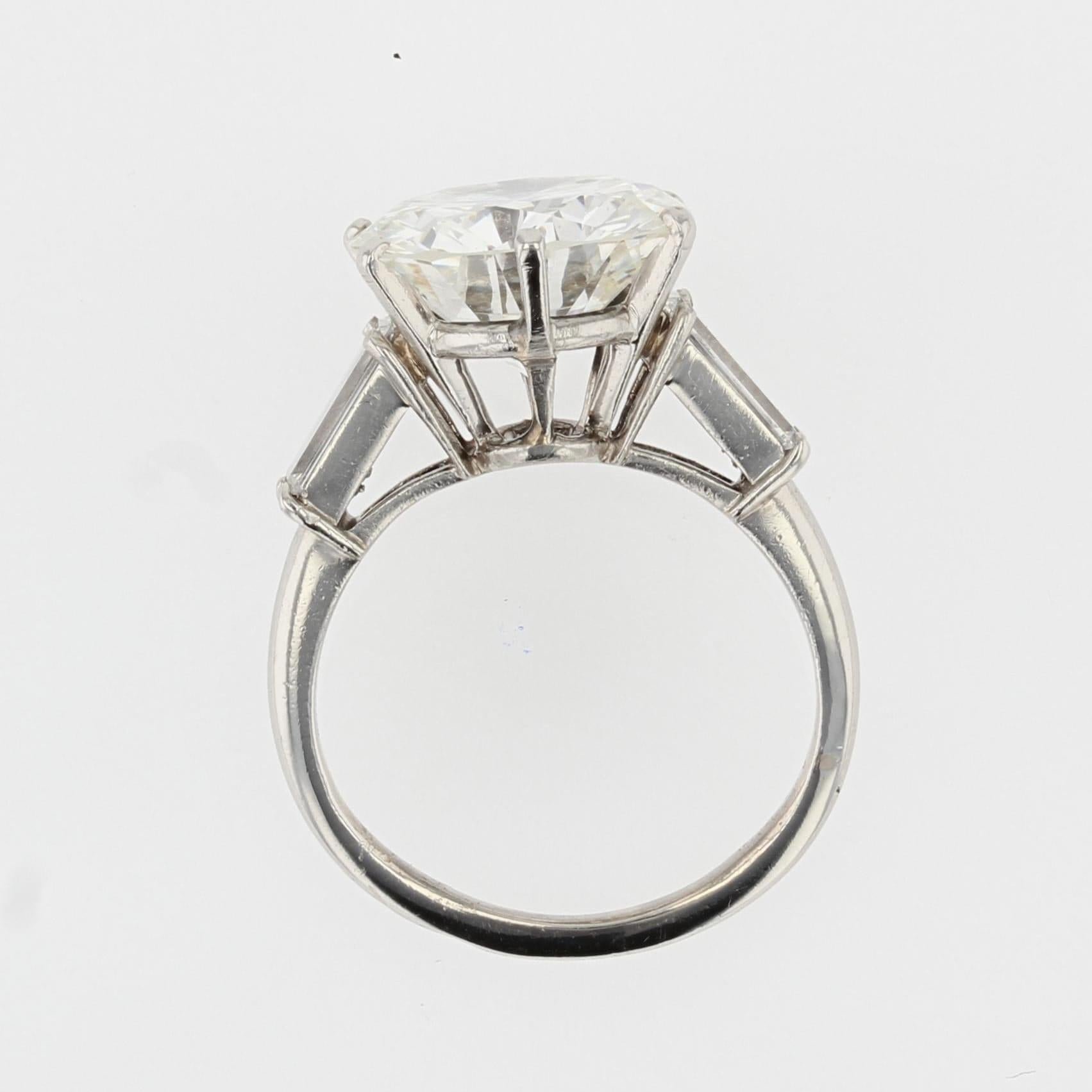 Mauboussin, bague solitaire franaise en platine avec diamants de 4,17 carats, annes 1970 en vente 5