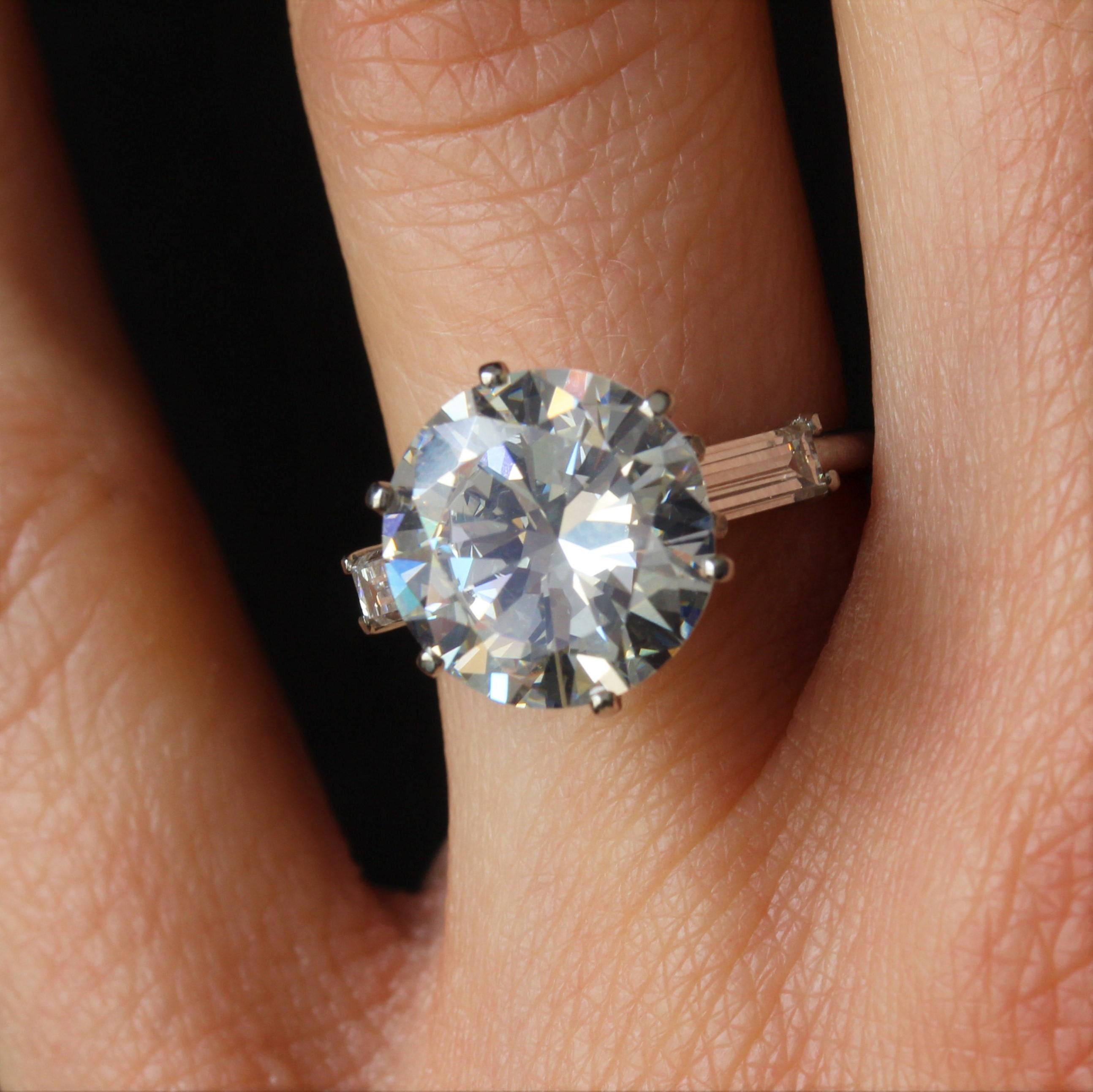 1970s French Mauboussin 4, 17 Carat Diamond Platinum Solitaire Ring For Sale 5