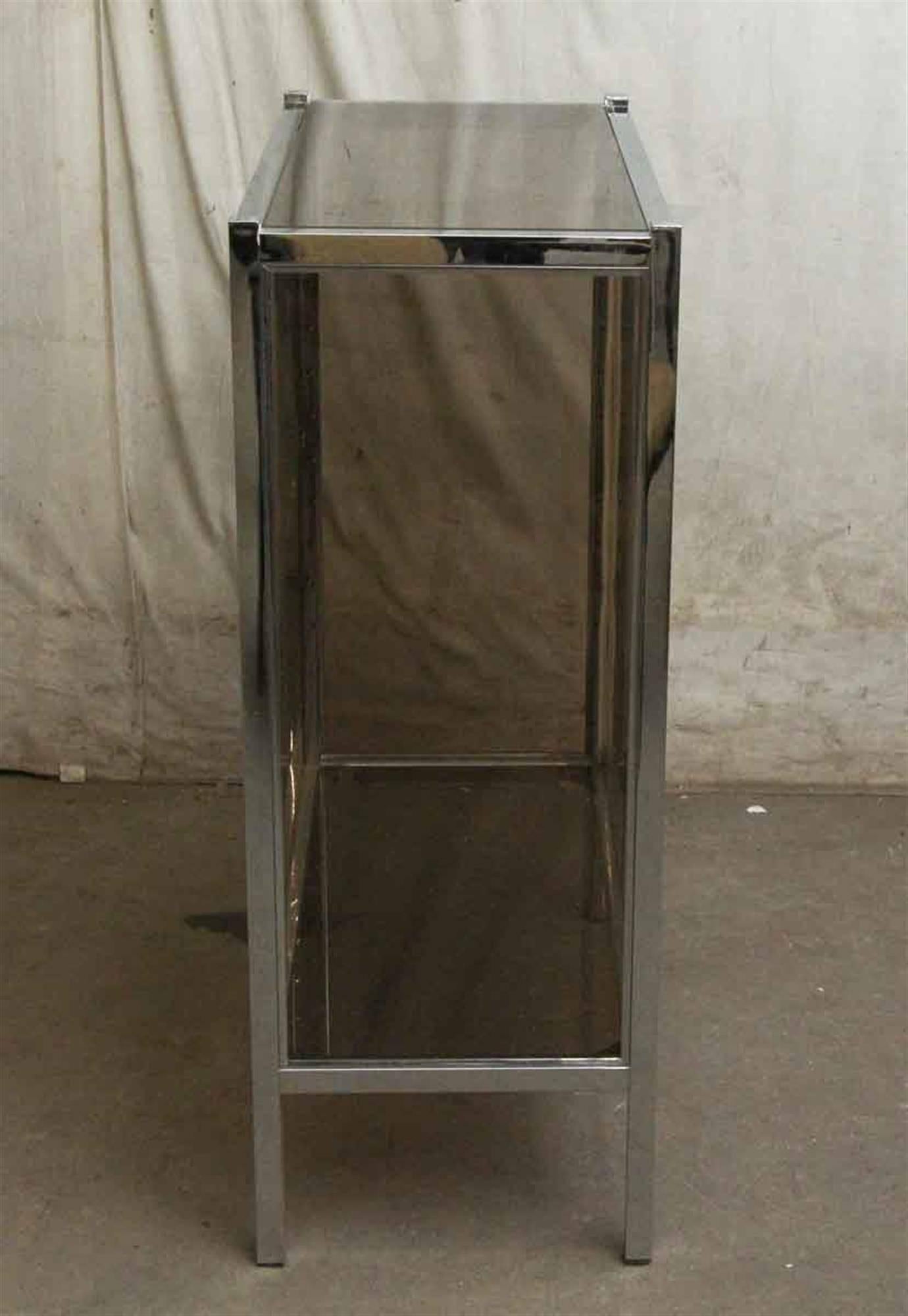 1970s French Mid-Century Modern Chrome Display Cabinet with Smoked Glass 3