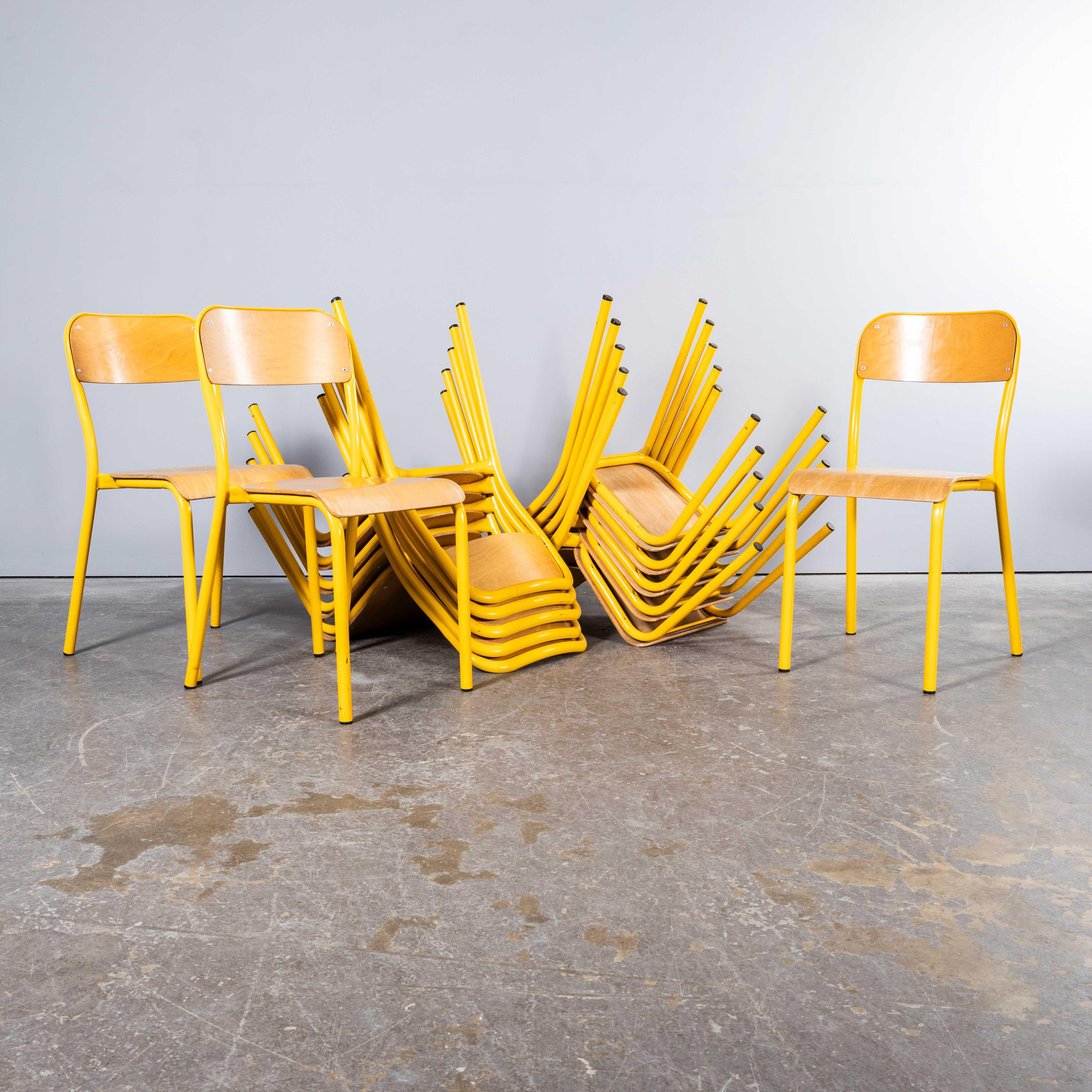 1970's French Mullca Stacking D Back Dining Chair - Yellow - Good Quantities Ava In Good Condition For Sale In Hook, Hampshire