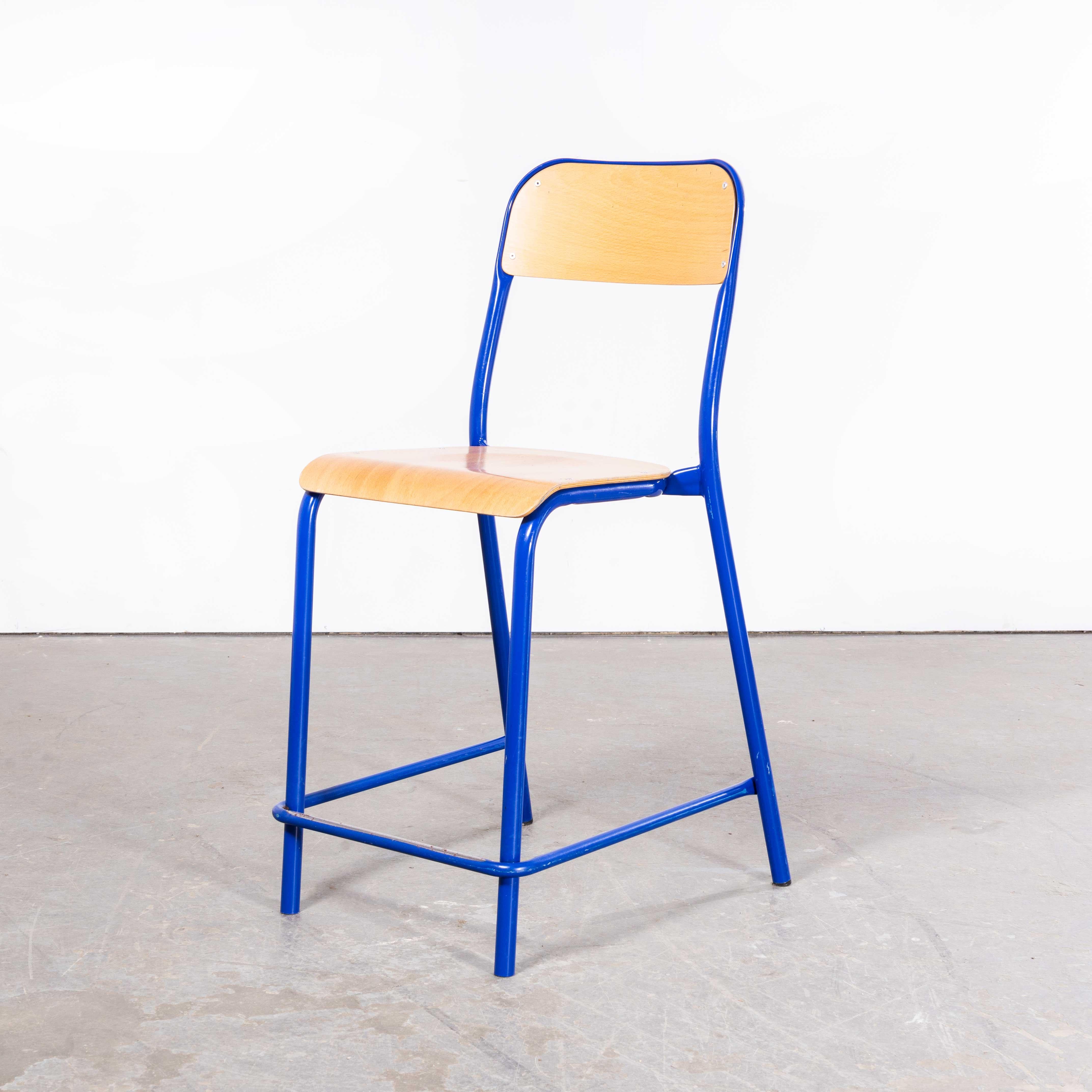 1970's French Mullca Stacking D Back High Bar Chair - Blue - Set Of Six In Good Condition For Sale In Hook, Hampshire