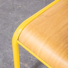 Sillas de comedor apilables de mullca francesa, amarillas, años 70 510, Varias Cantidades