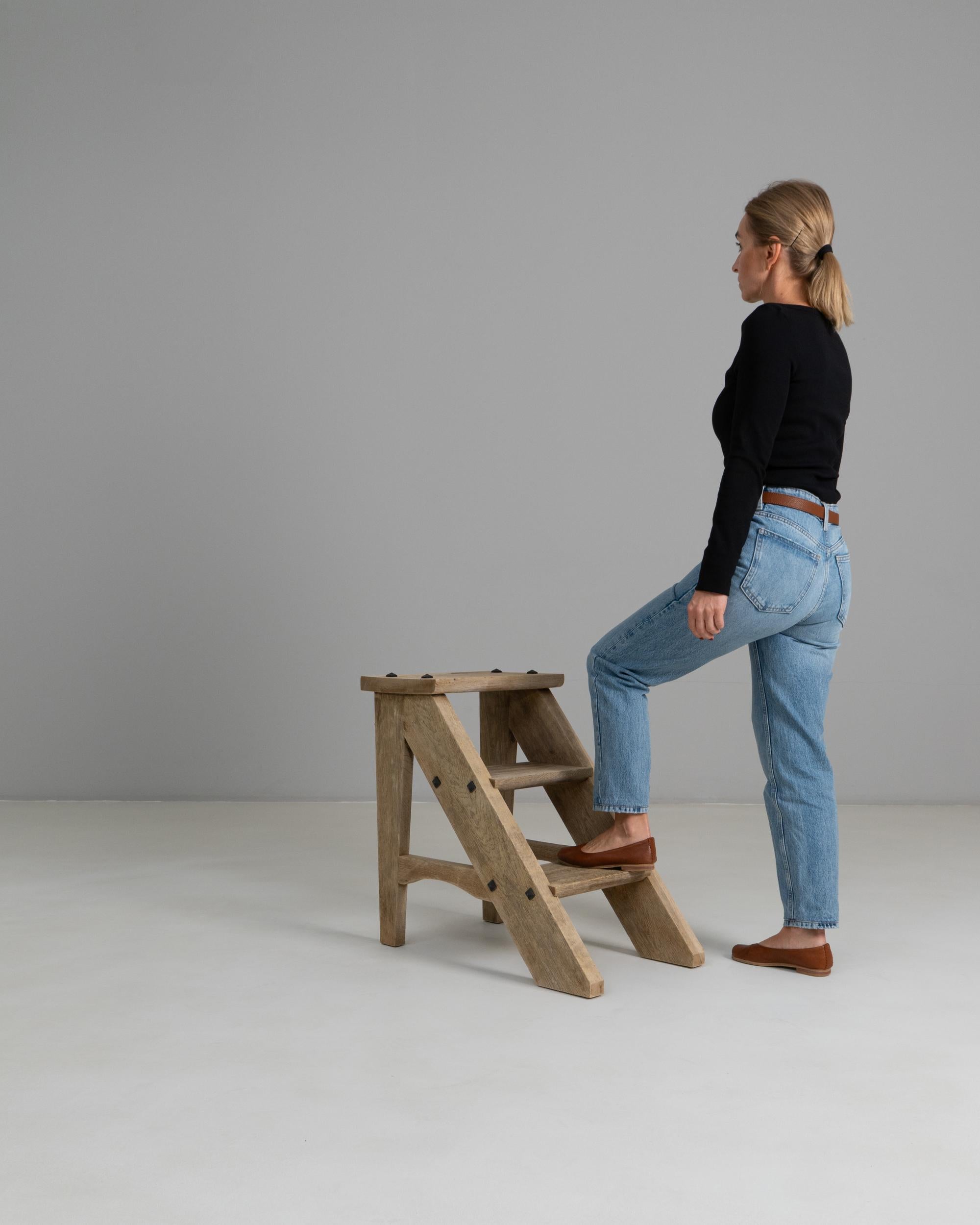 1970s French Oak Steps im Angebot 2