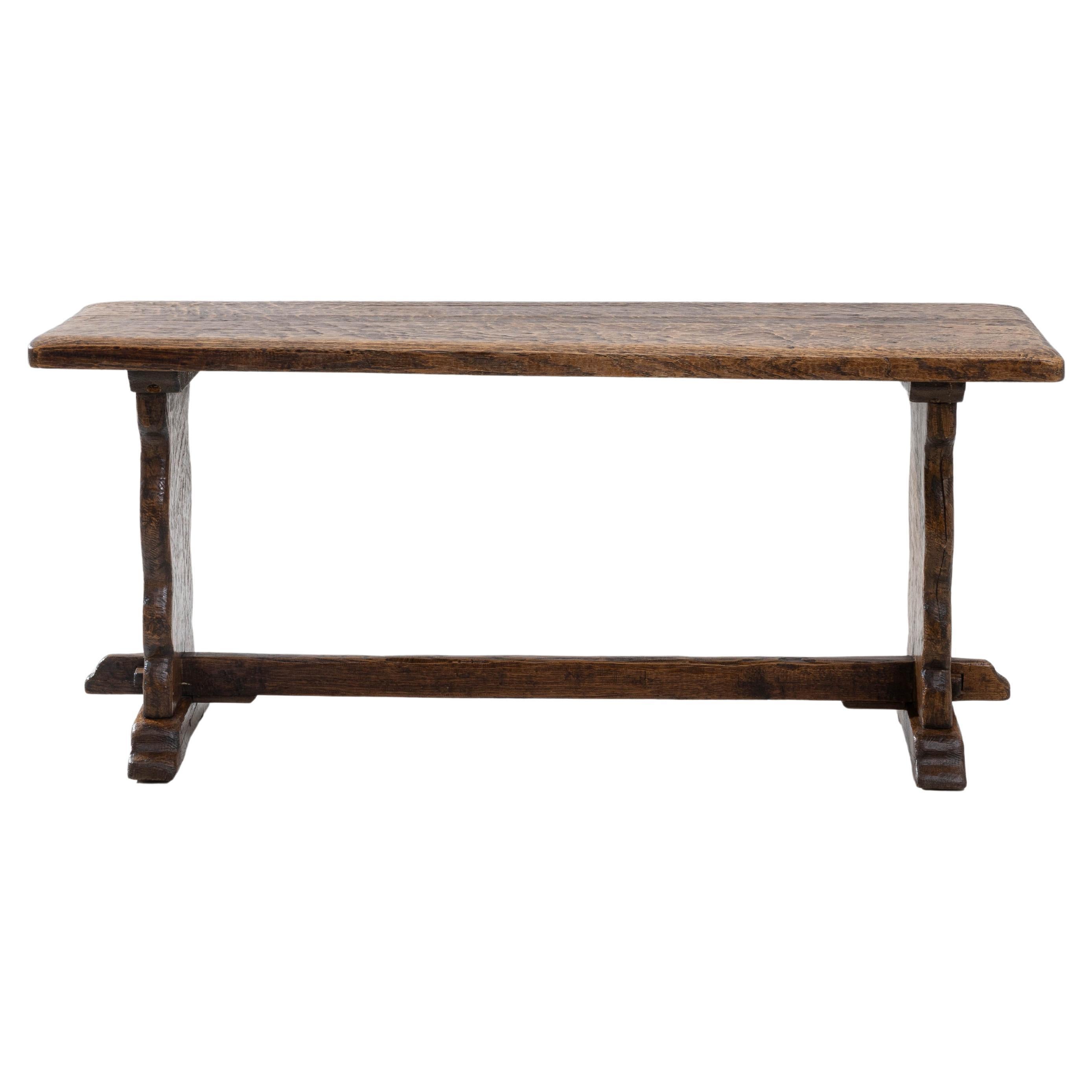 Table basse à tréteaux en chêne français des années 1970