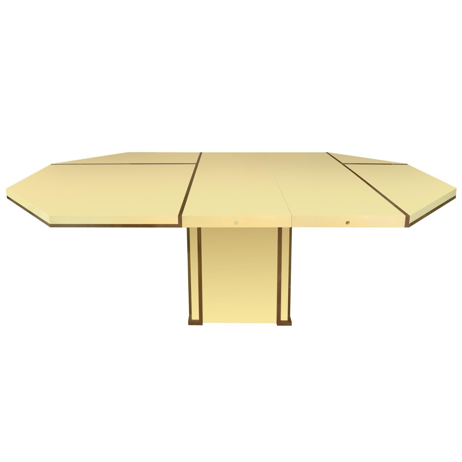 1970s French Octagonal Ivory Lacquer Extendable Dining Table with Brass Inlay 1