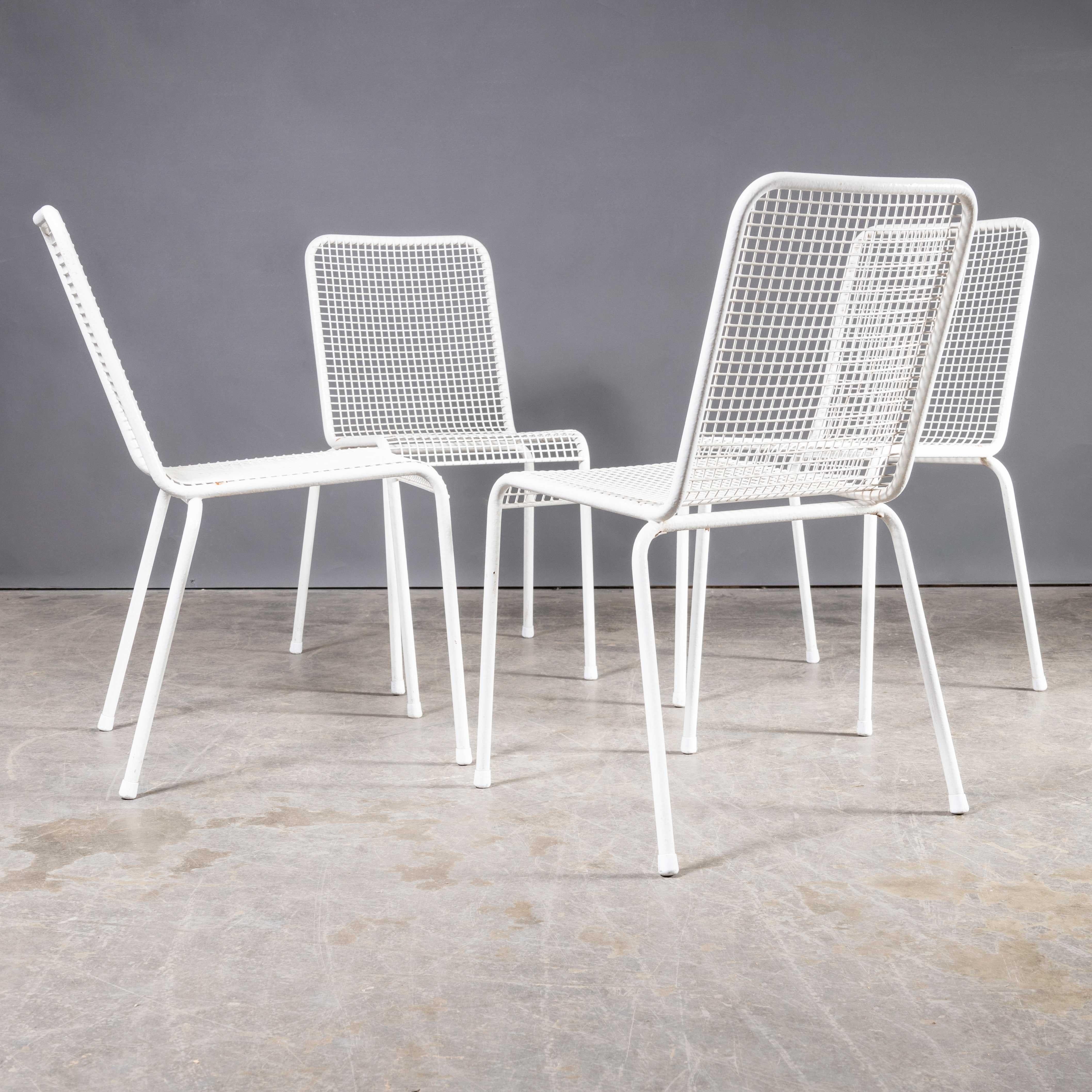 1970's French Original Wire Mesh White Outdoor Dining Chairs - Set Of Four For Sale 4