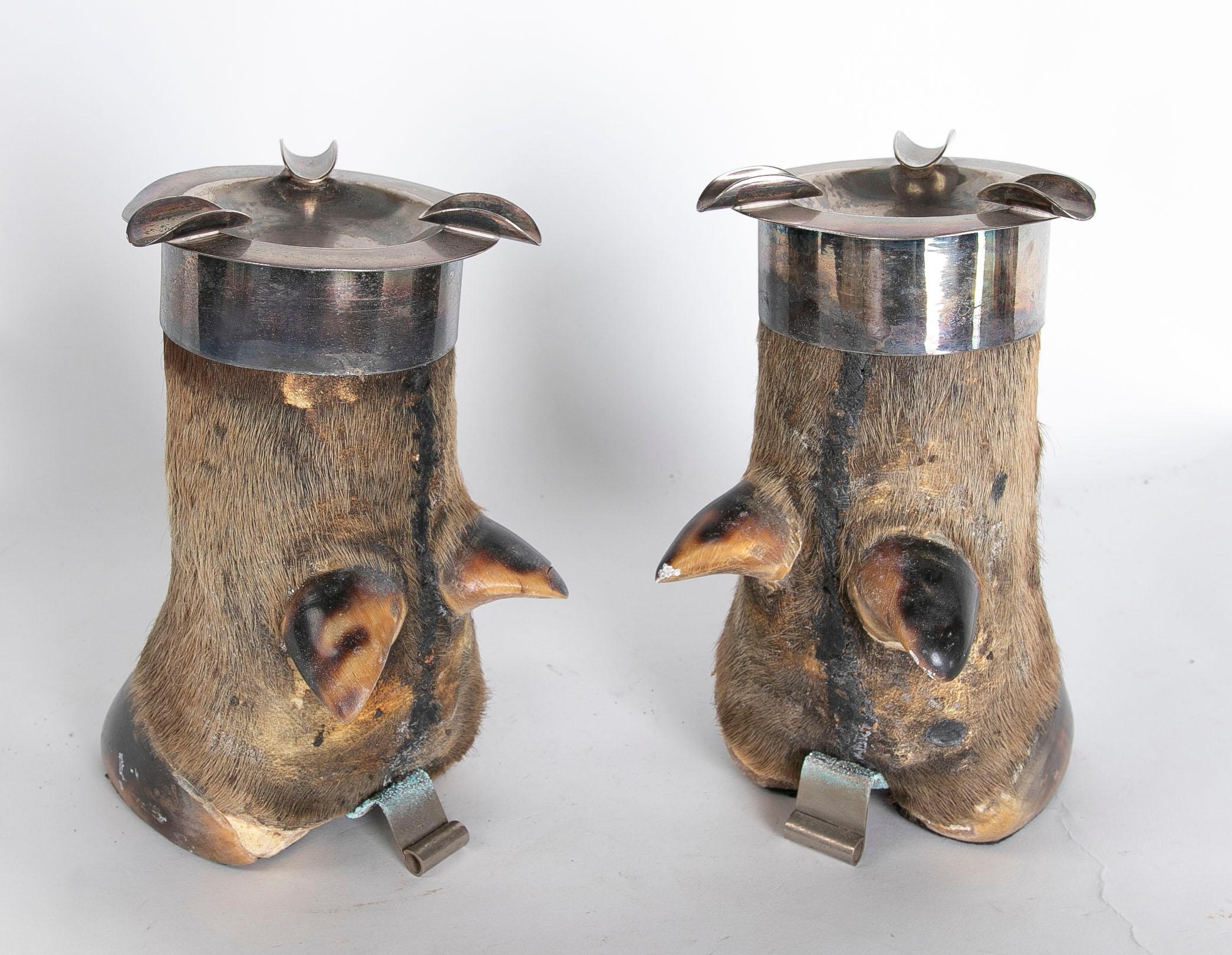 1970s French Pair of Silver Plated Metal and Animal Footed Ashtrays  For Sale 8