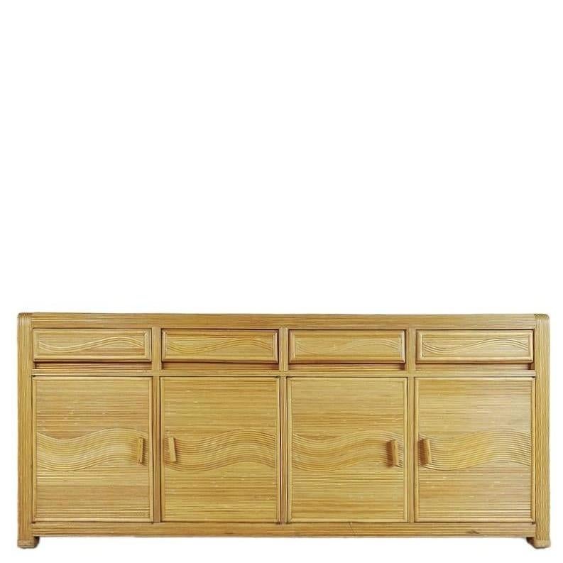 1970s French pencil reed Bamboo Rattan Sideboard In Good Condition For Sale In London, GB