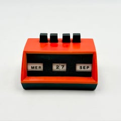 1970s French Perpetual Calendar in Vibrant Red Retro Plastic Design