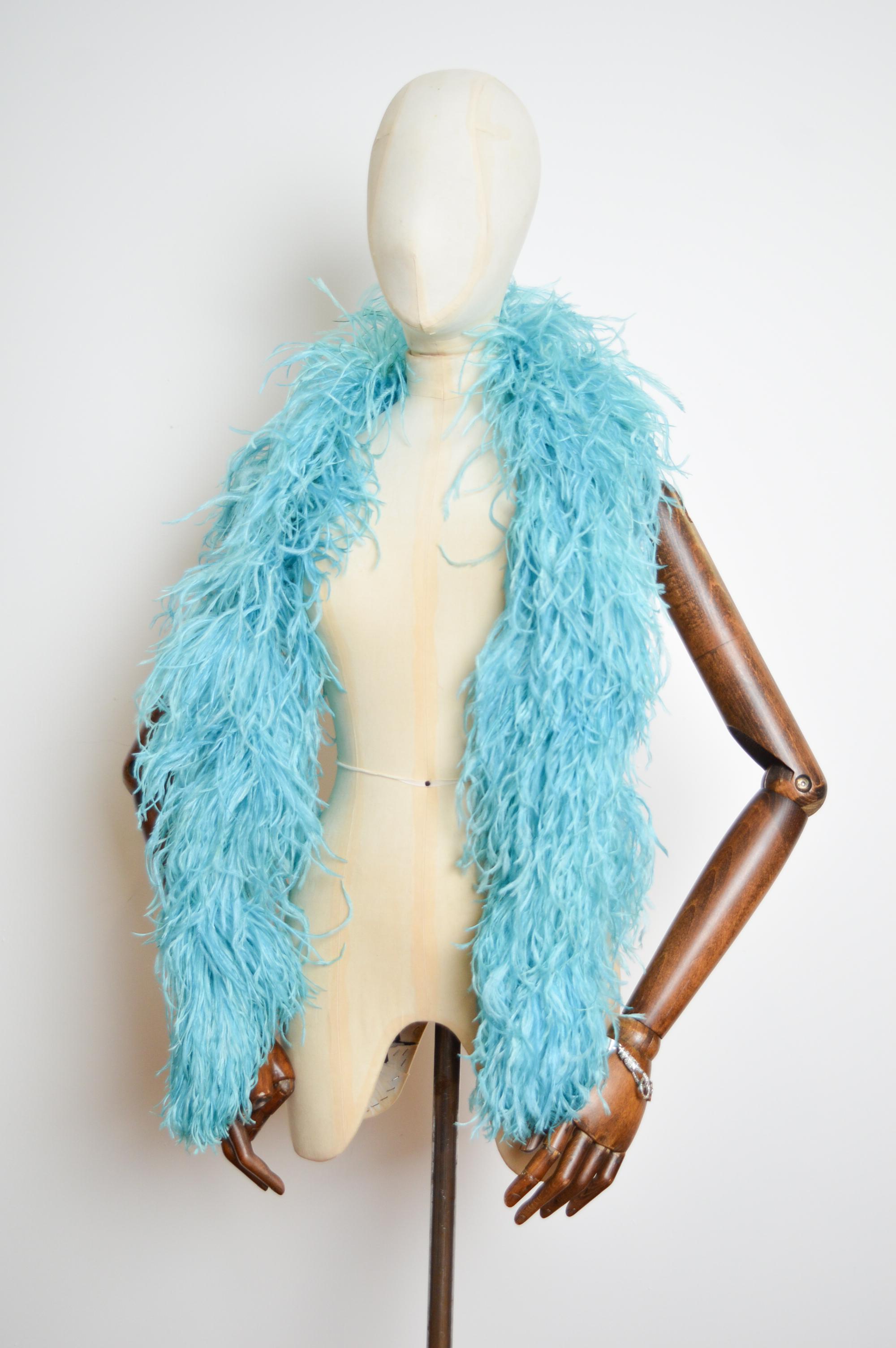 1970's French Sky Blue Ostrich Feather Boa Marabou Stole For Sale 2