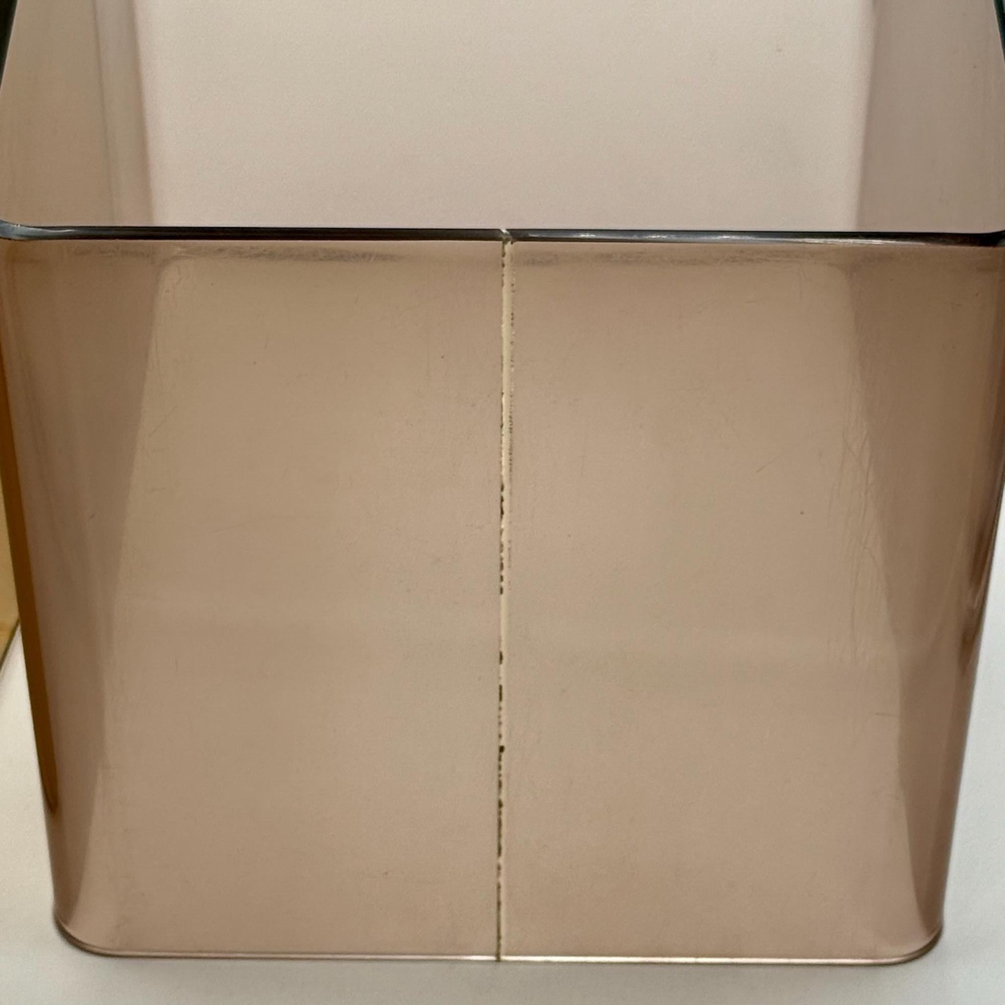 Piantane francesi anni '70 in plexiglass fumé Design/One in vendita 7