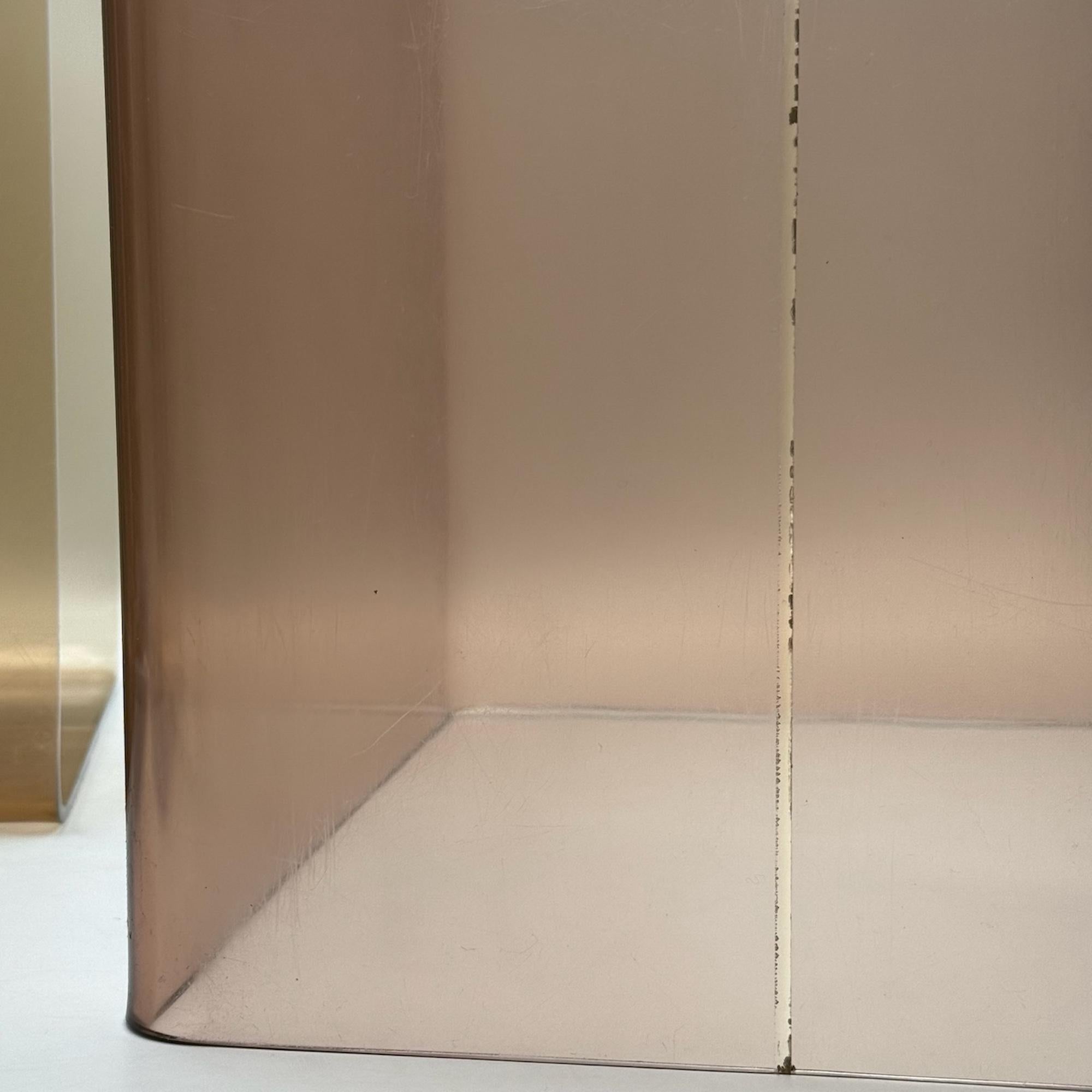 Piantane francesi anni '70 in plexiglass fumé Design/One 9