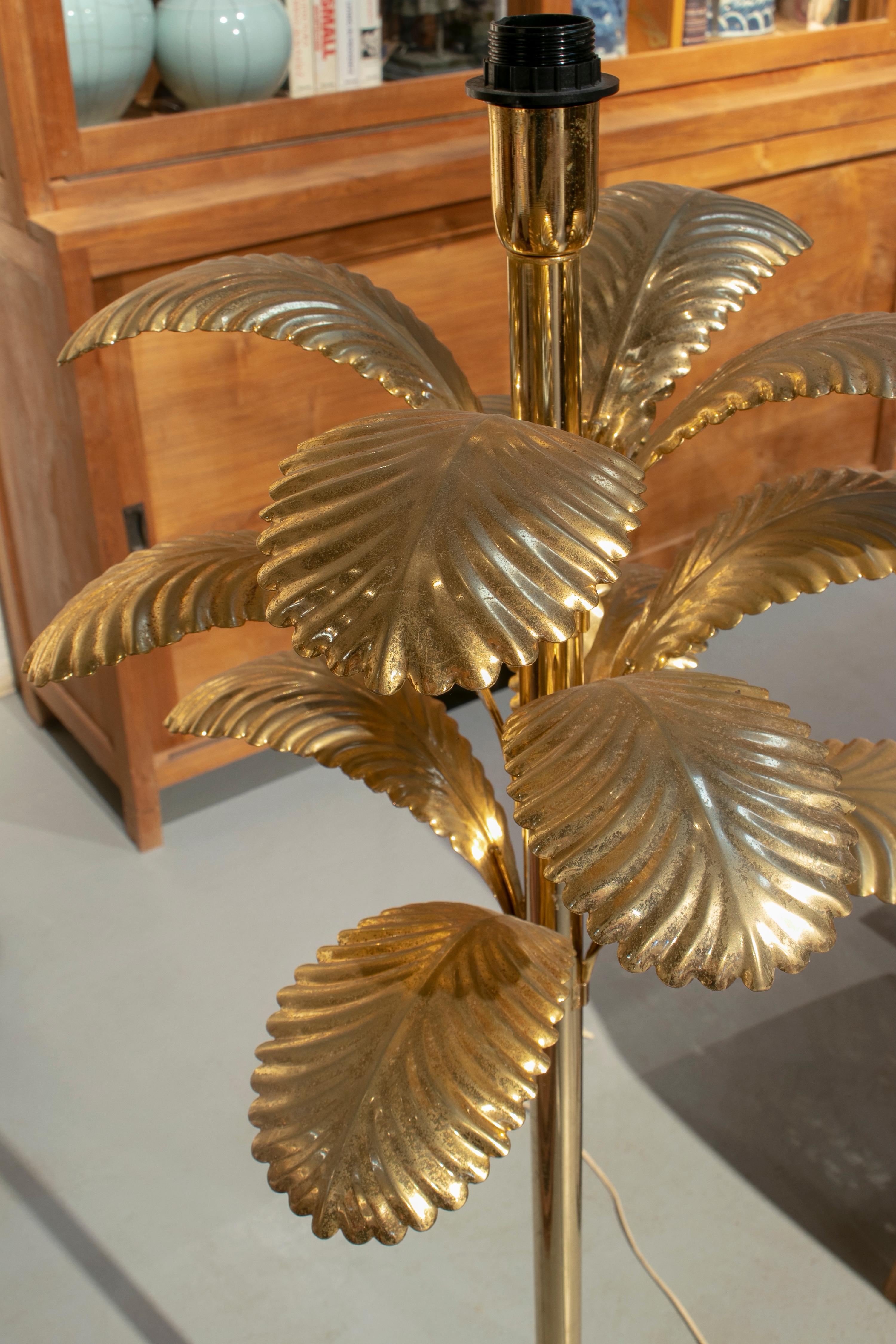 1970s French tree shaped brass standing lamp with big leafs.