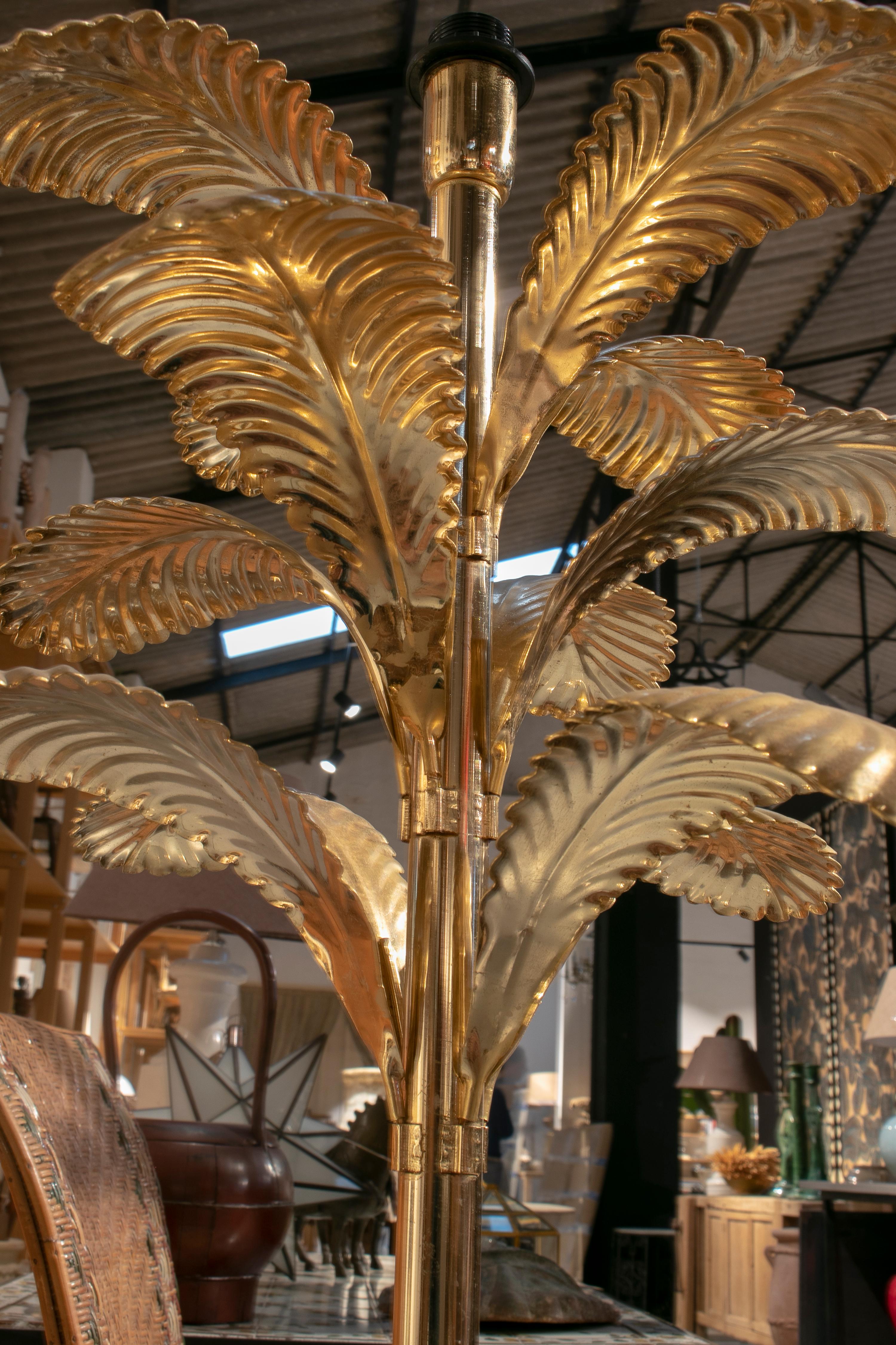 1970s French Tree Shaped Brass Standing Lamp with Big Leafs For Sale 2