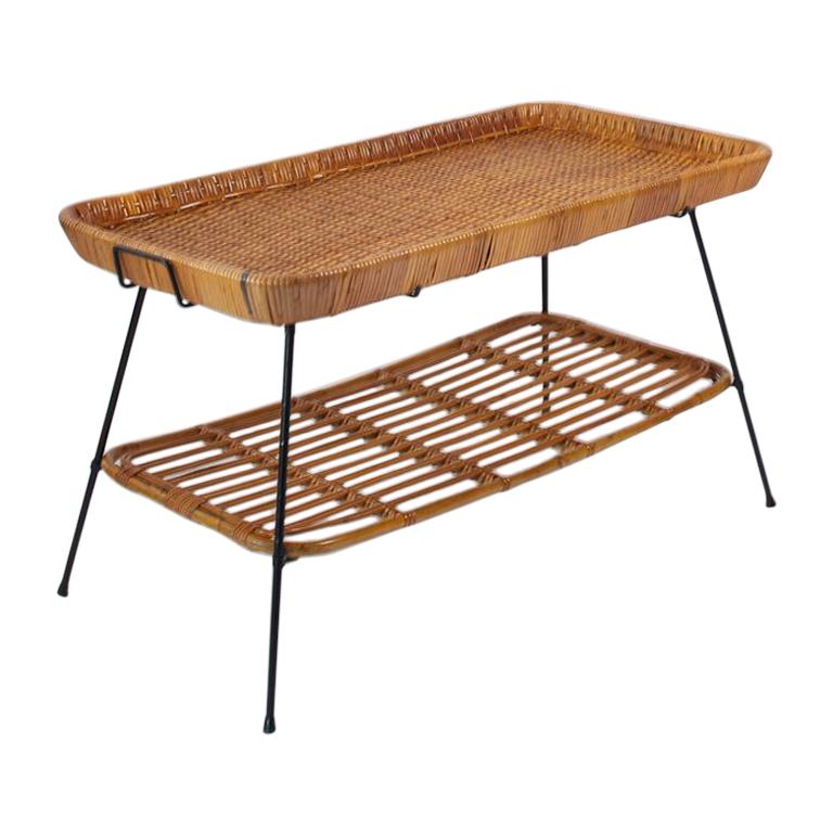 1970s French Two-Tier Rattan and Iron Coffee Table with Removable Tray
