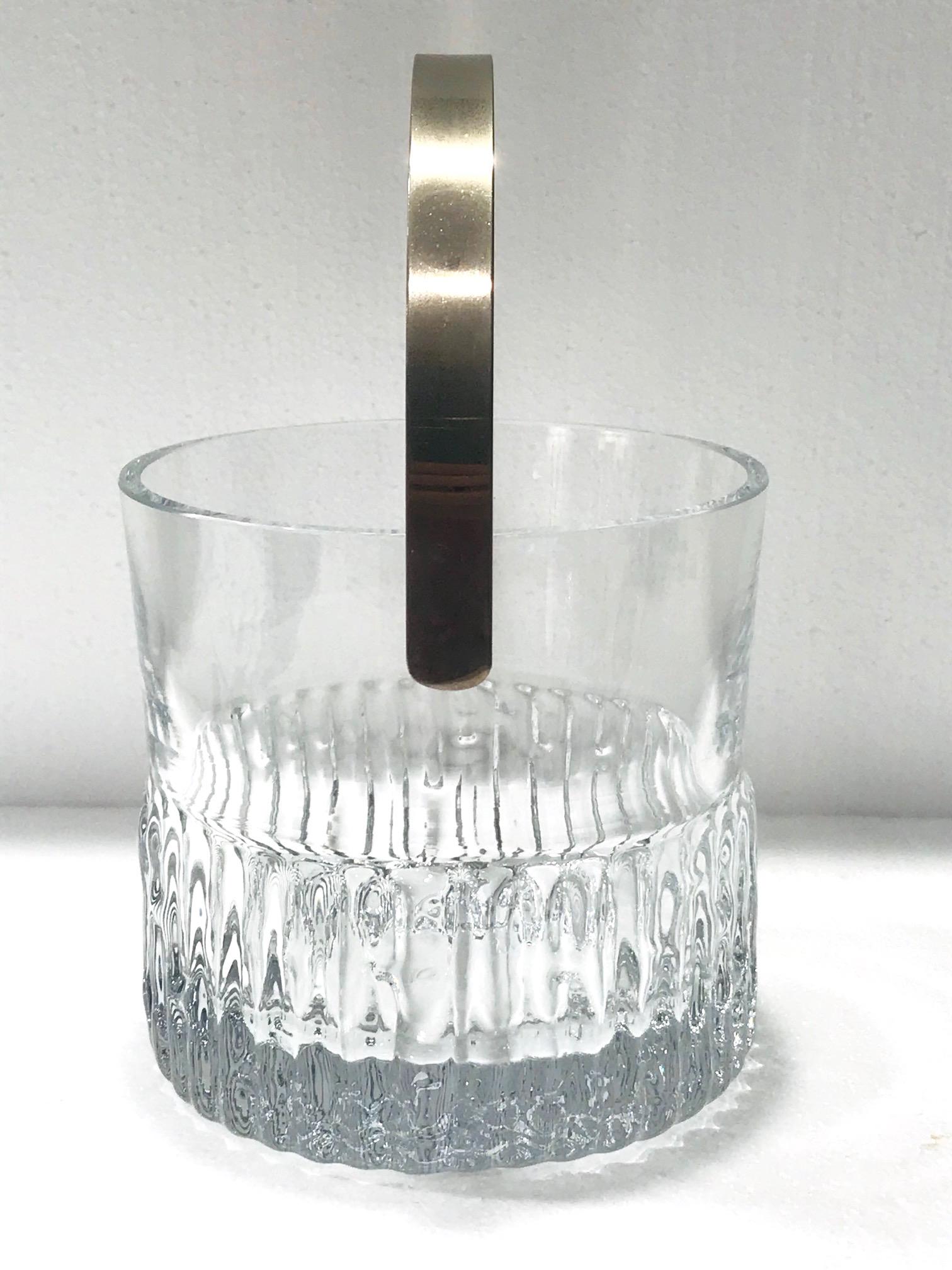 Late 20th Century 1970s French Vintage Crystal Ice Bucket with Fluted Ice Glass Design