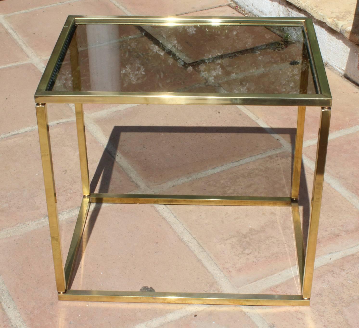 1970s French Vintage Gilded Brass and Glass Side-Table In Good Condition In Marbella, ES