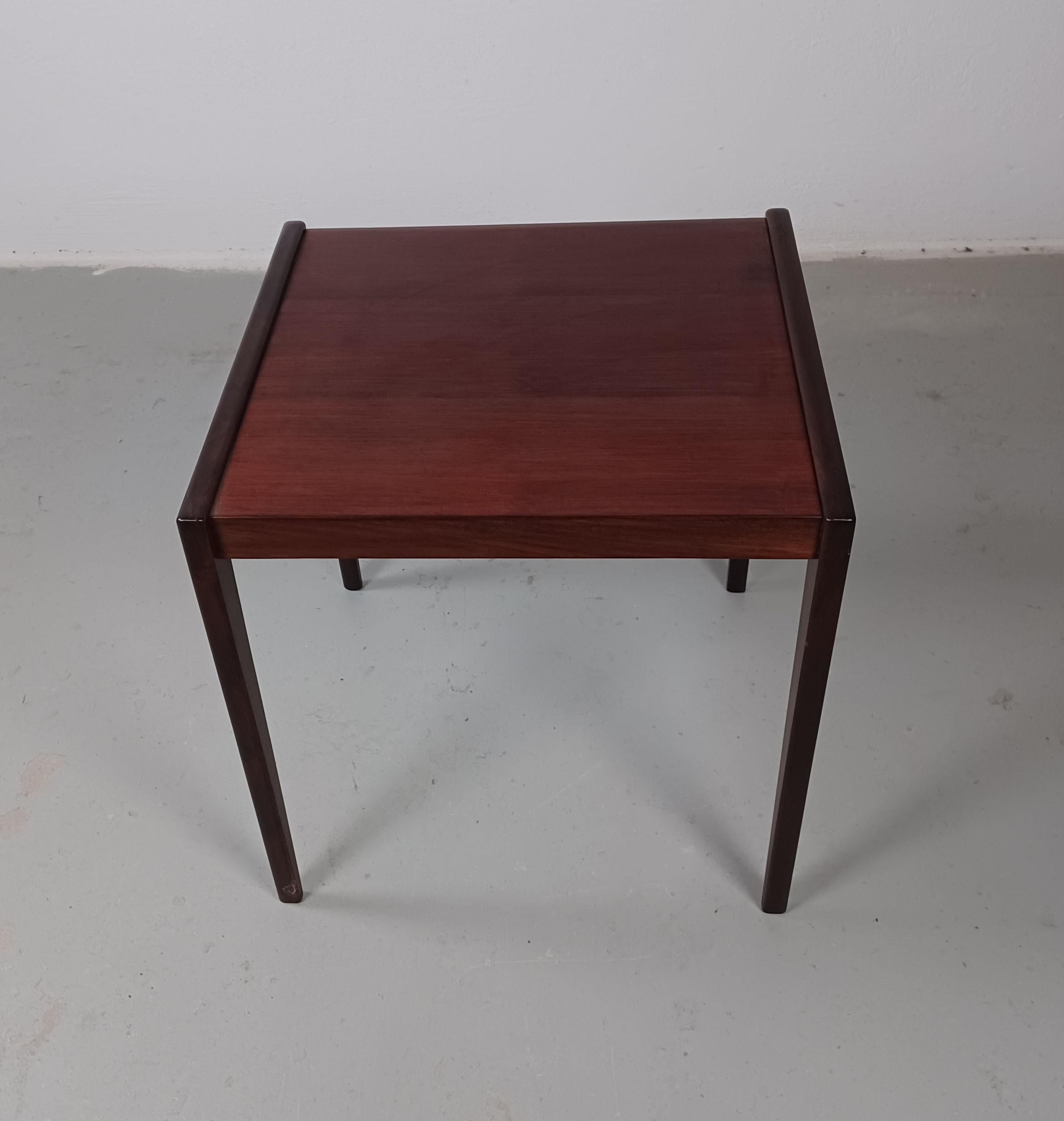 Scandinavian Modern 1970s Fully Restored Danish Rosewood Side Table  For Sale