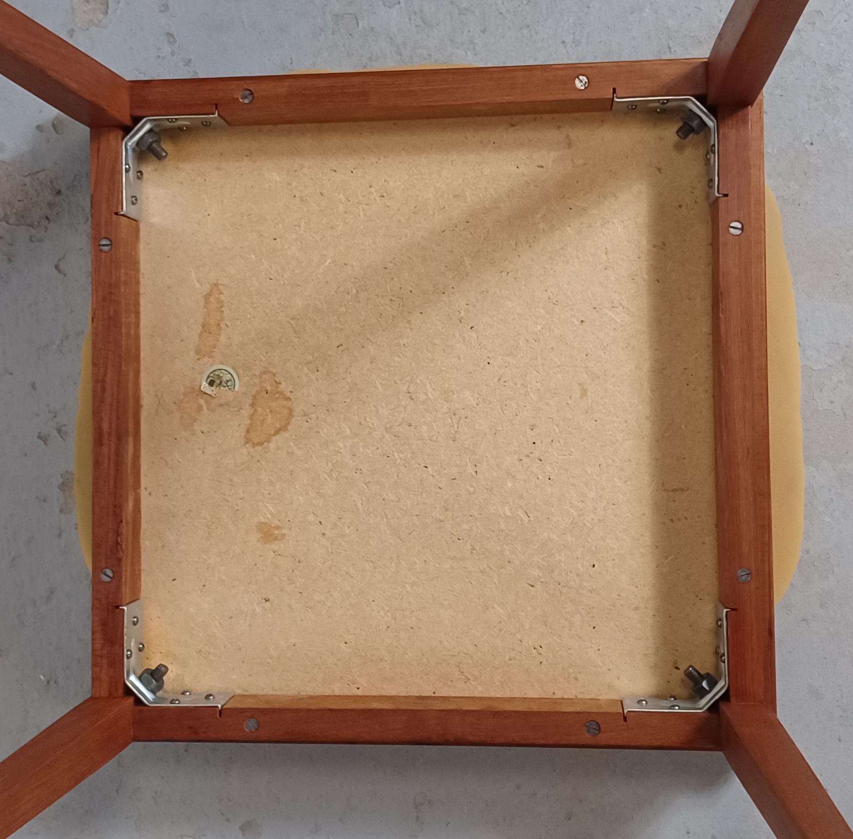 1970s Fully Restored Danish Teak Side Table with Tiles from Skærbæk Keramik For Sale 2