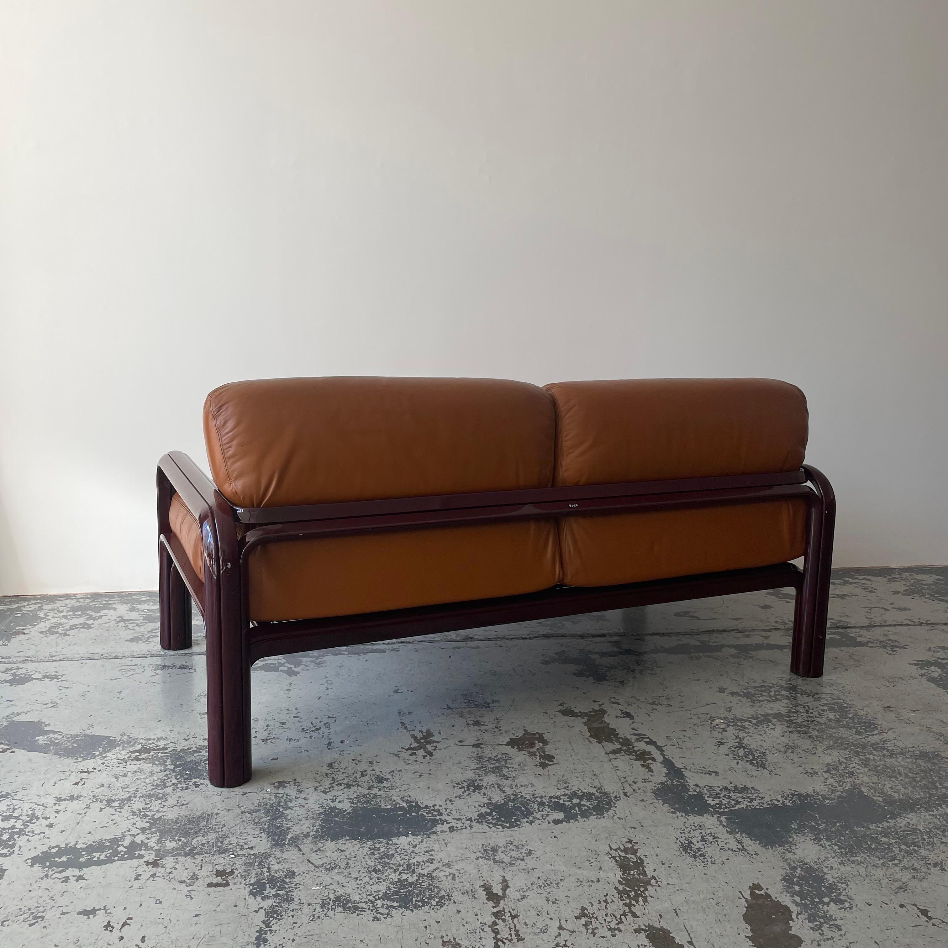 1970s Gae Aulenti 2 Seaters Sofa for Knoll International For Sale 3