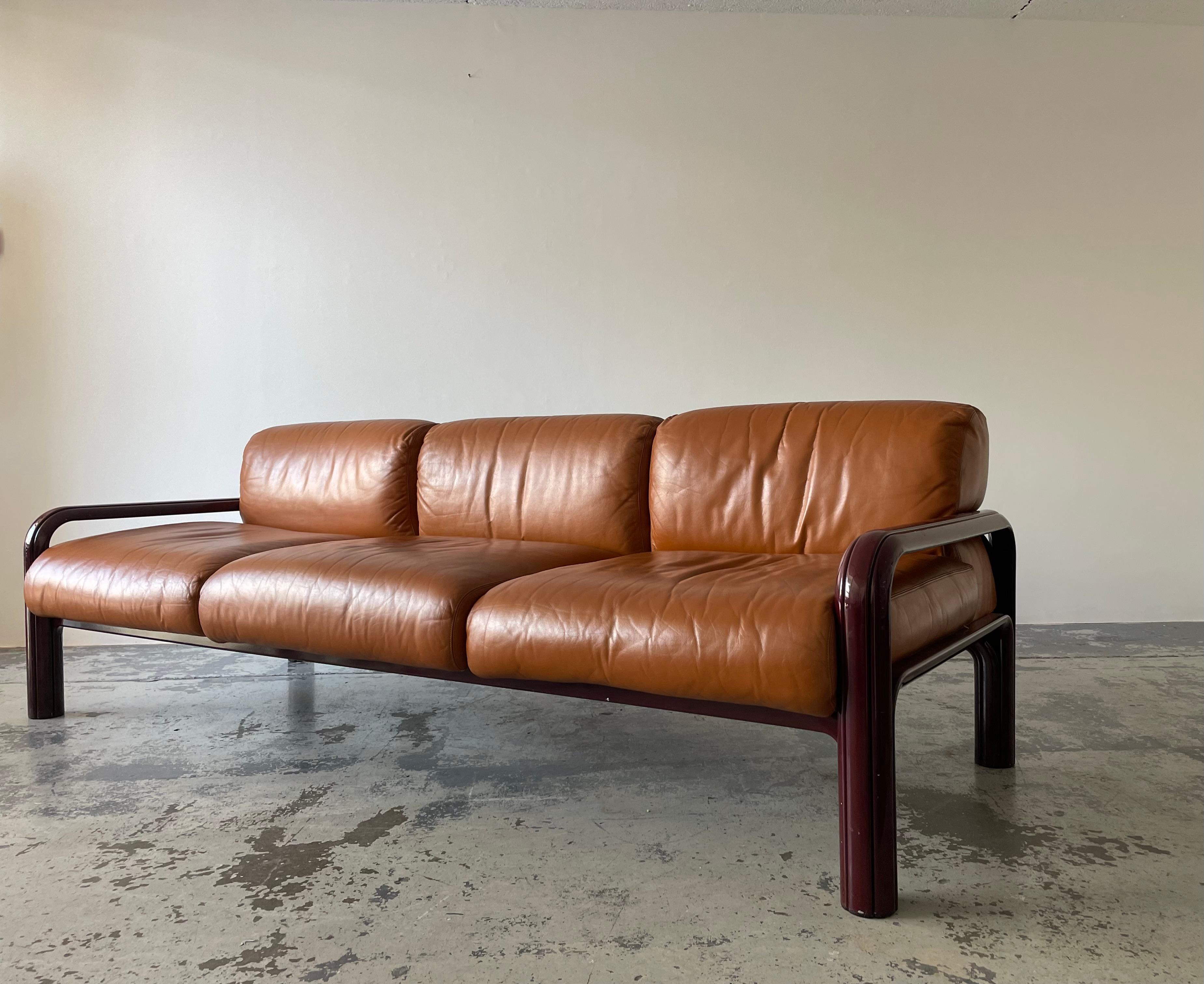 European 1970s Gae Aulenti 3 Seaters Sofa For Sale