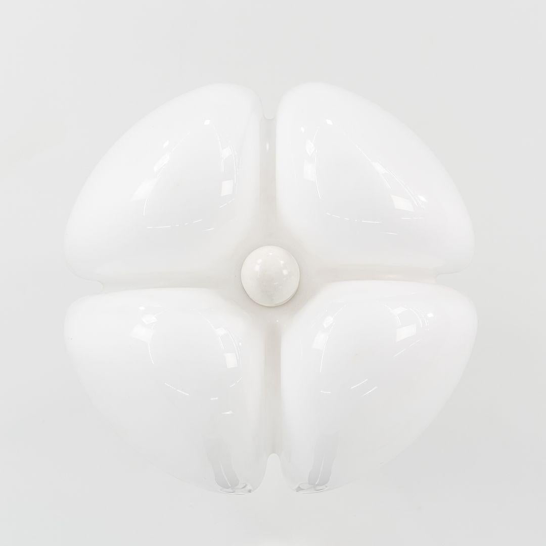 1970s Gae Aulenti Pipistrello Table Lamp for Martinelli Luce of Italy For Sale 2