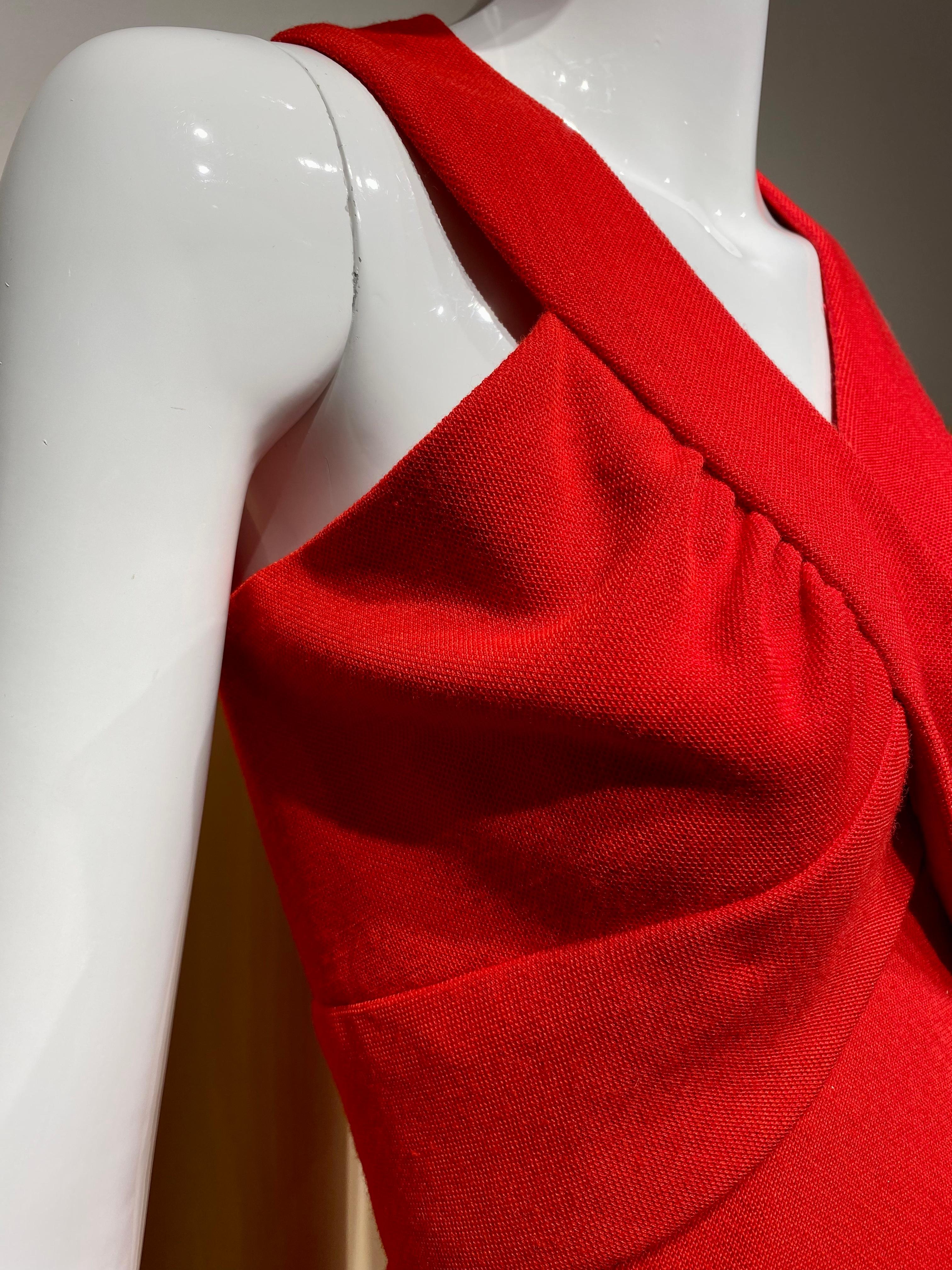 Rouge 1970 GALANOS - Robe dos nu en crêpe rouge en vente