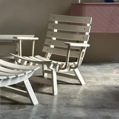 Conjunto de jardín de los años 70 diseñado por Carlo Hauner para BFC, 5 piezas de madera lacada en blanco