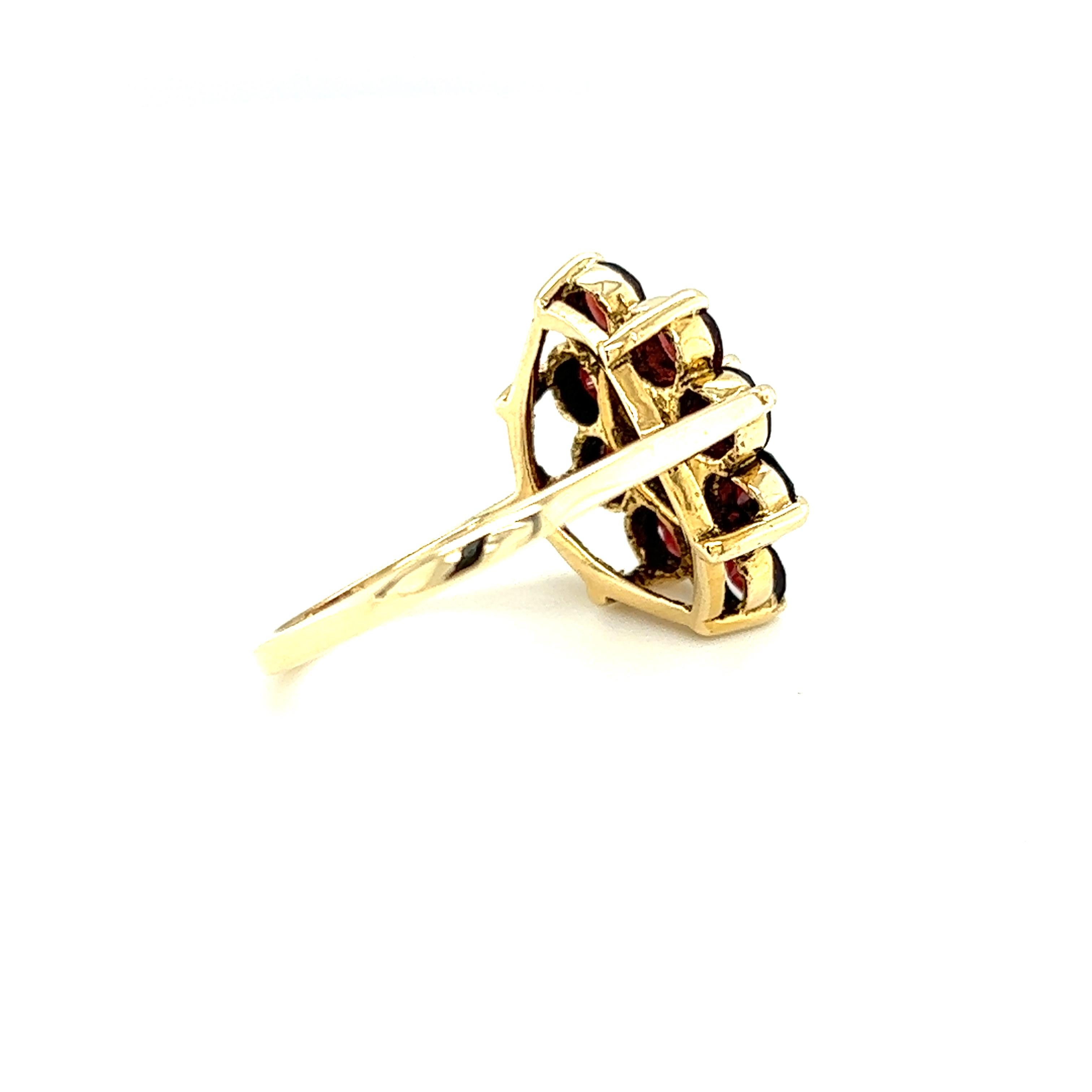Modern 1970s Garnet Cluster Ring in 14K Yellow Gold