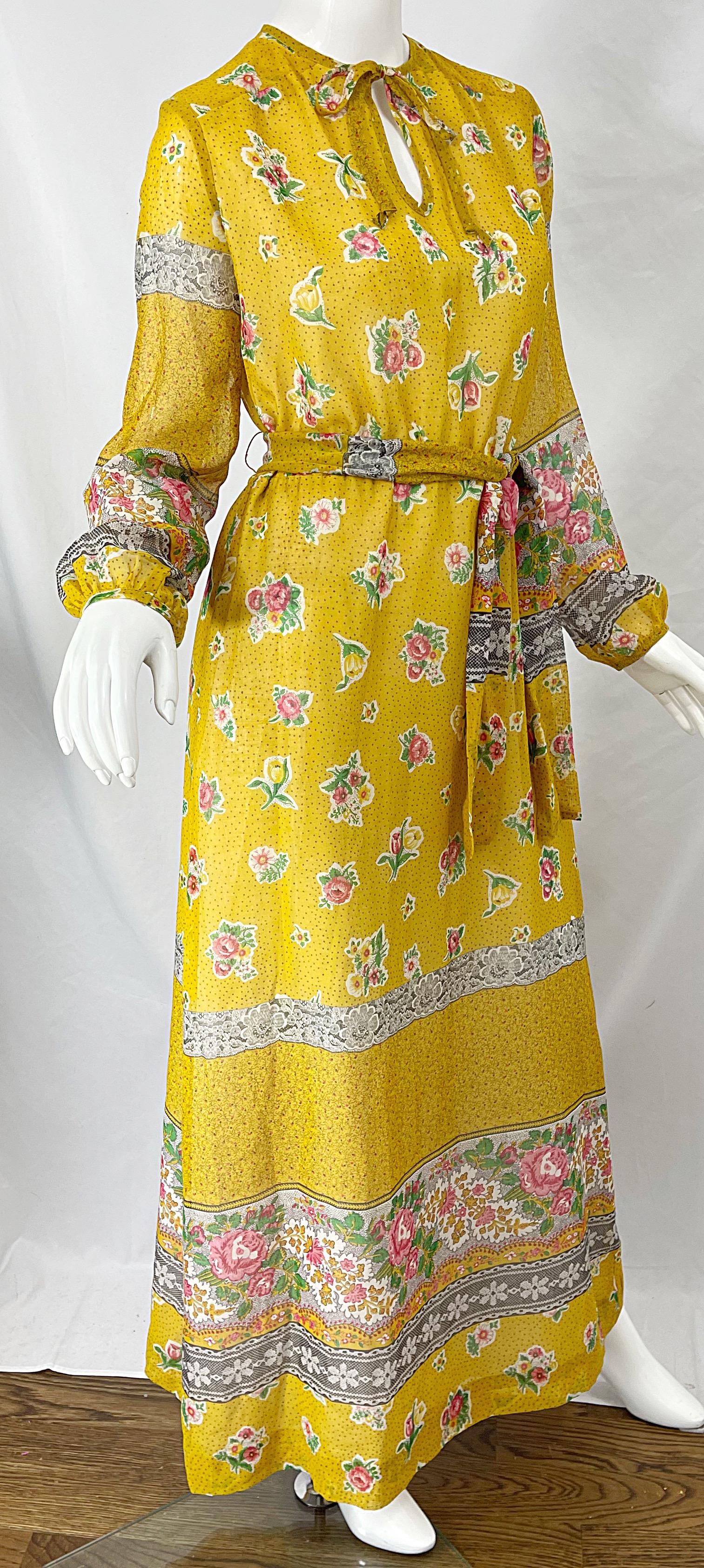 1970s Gay Gibson Trompe L’Oeil Lace Print Yellow Cotton Voile 70s Maxi Dress For Sale 10