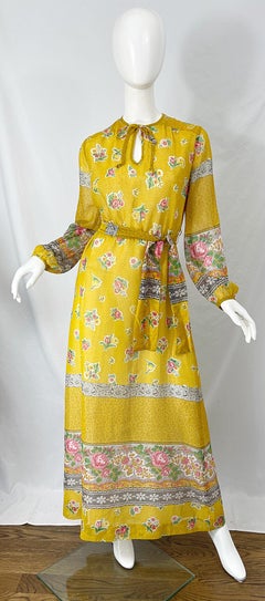 1970s Gay Gibson Trompe L’Oeil Lace Print Yellow Cotton Voile 70s Maxi Dress